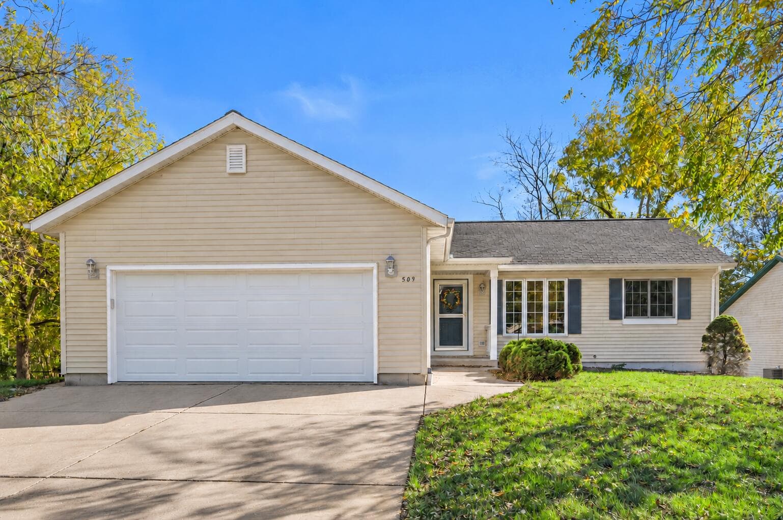 509 N University Dr, Waukesha, Wisconsin, 53188