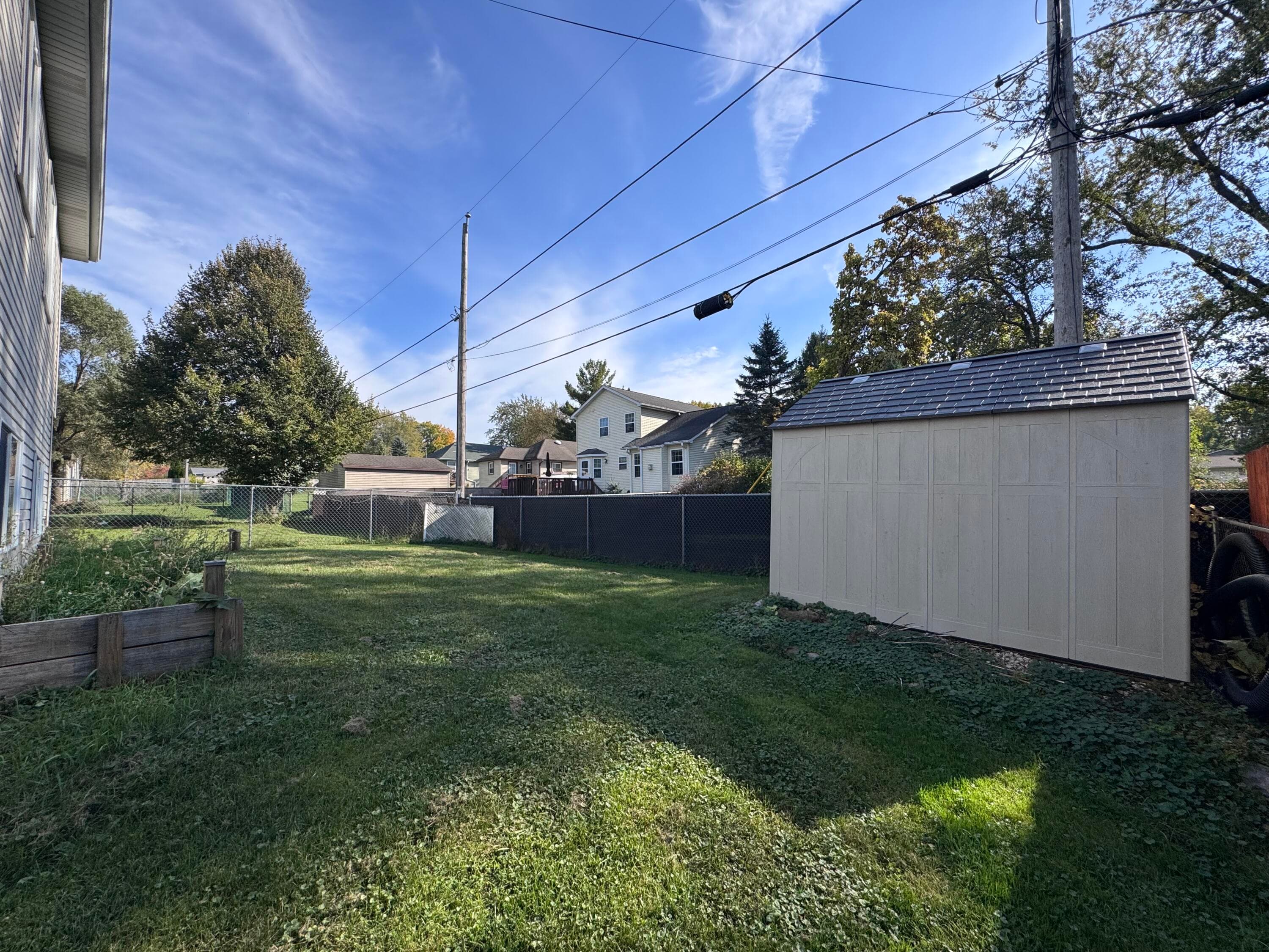 Photo 18