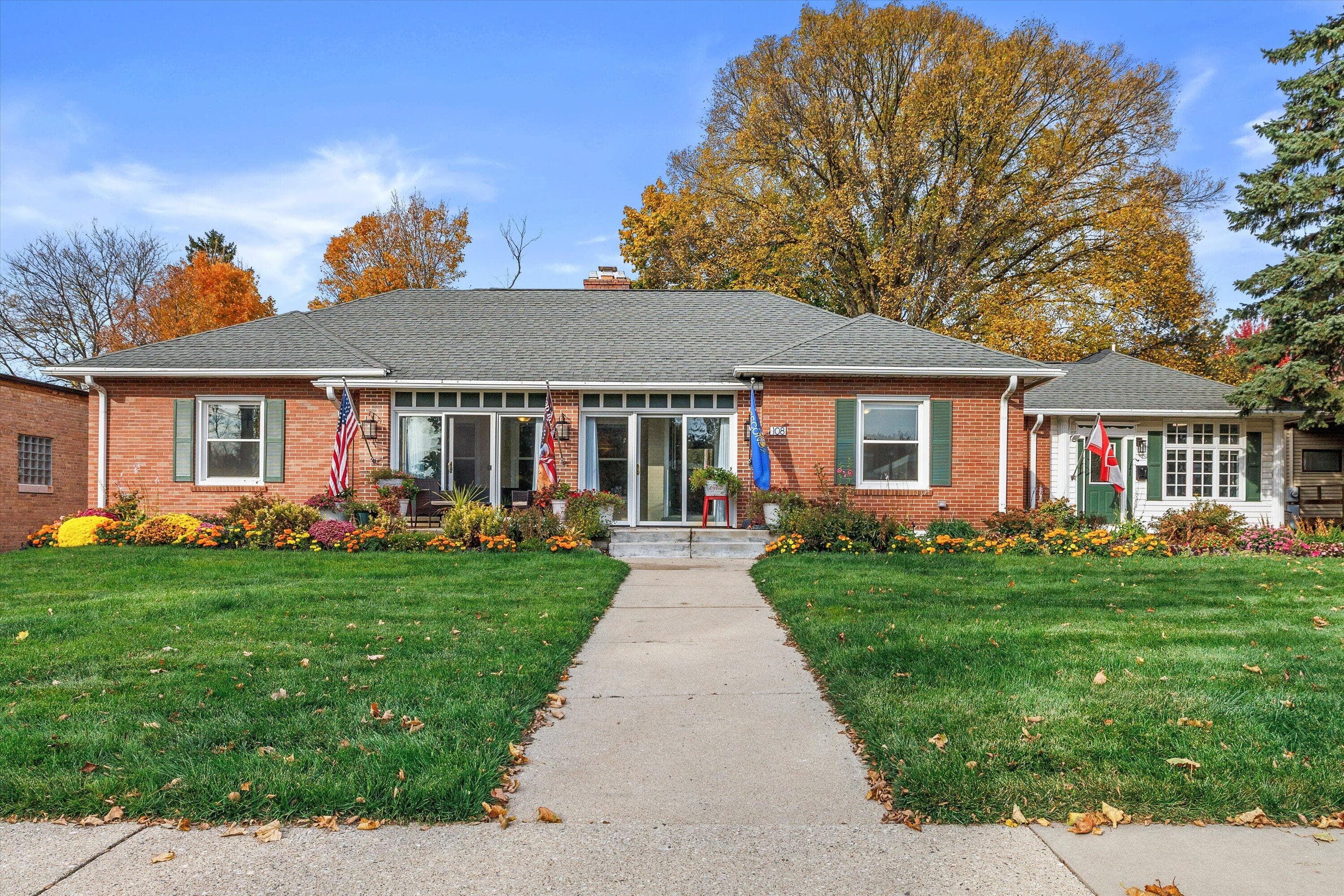 108 W Court St, Elkhorn, Wisconsin, 53121