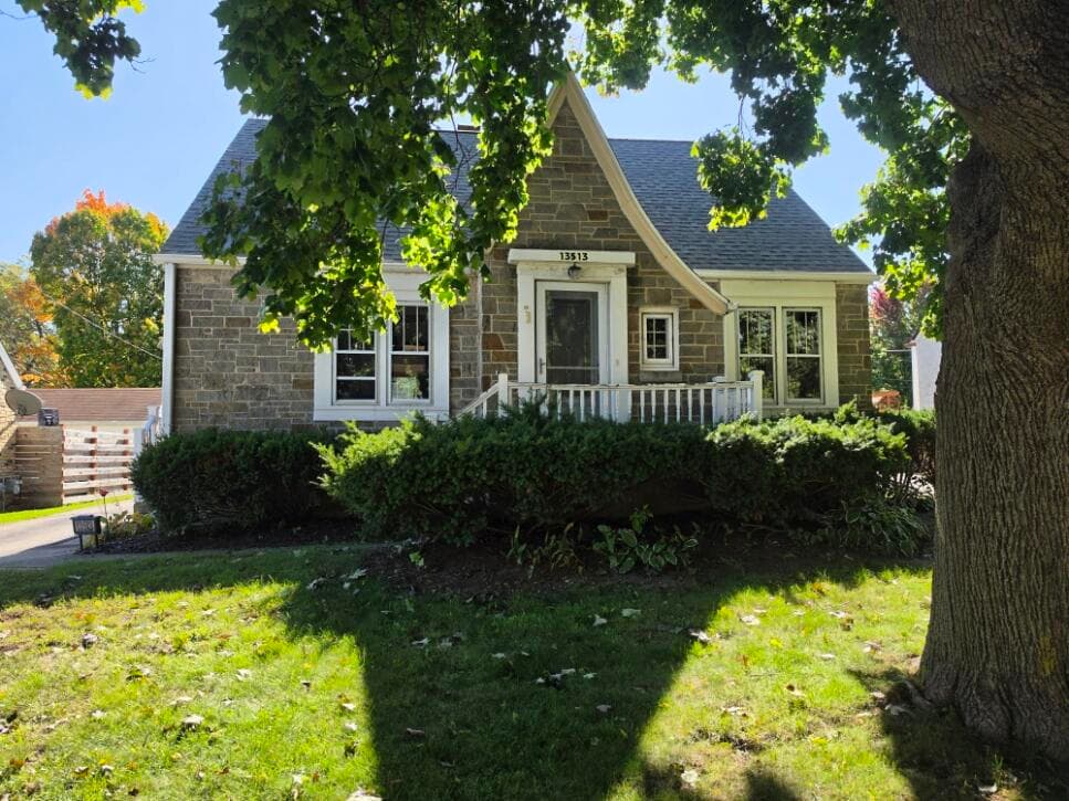 13513 W Greenfield Ave, New Berlin, Wisconsin, 53151
