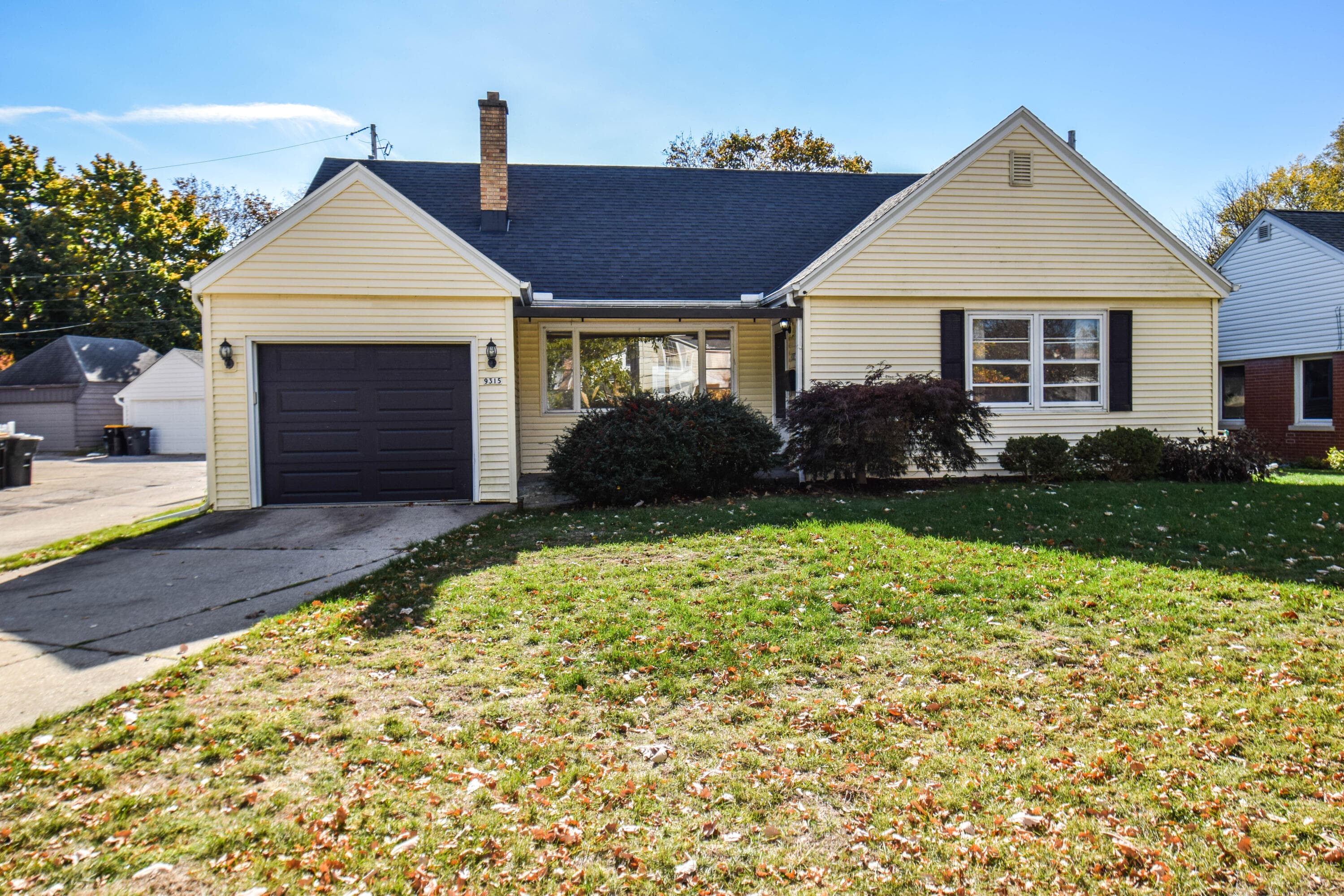 9315 Jackson Park Blvd, Wauwatosa, Wisconsin, 53226