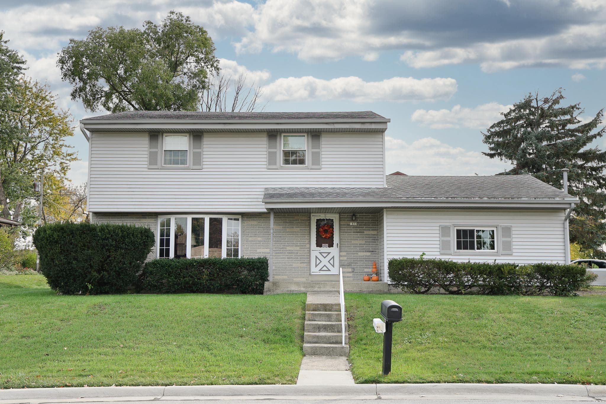 1833 Oak St, South Milwaukee, Wisconsin, 53172