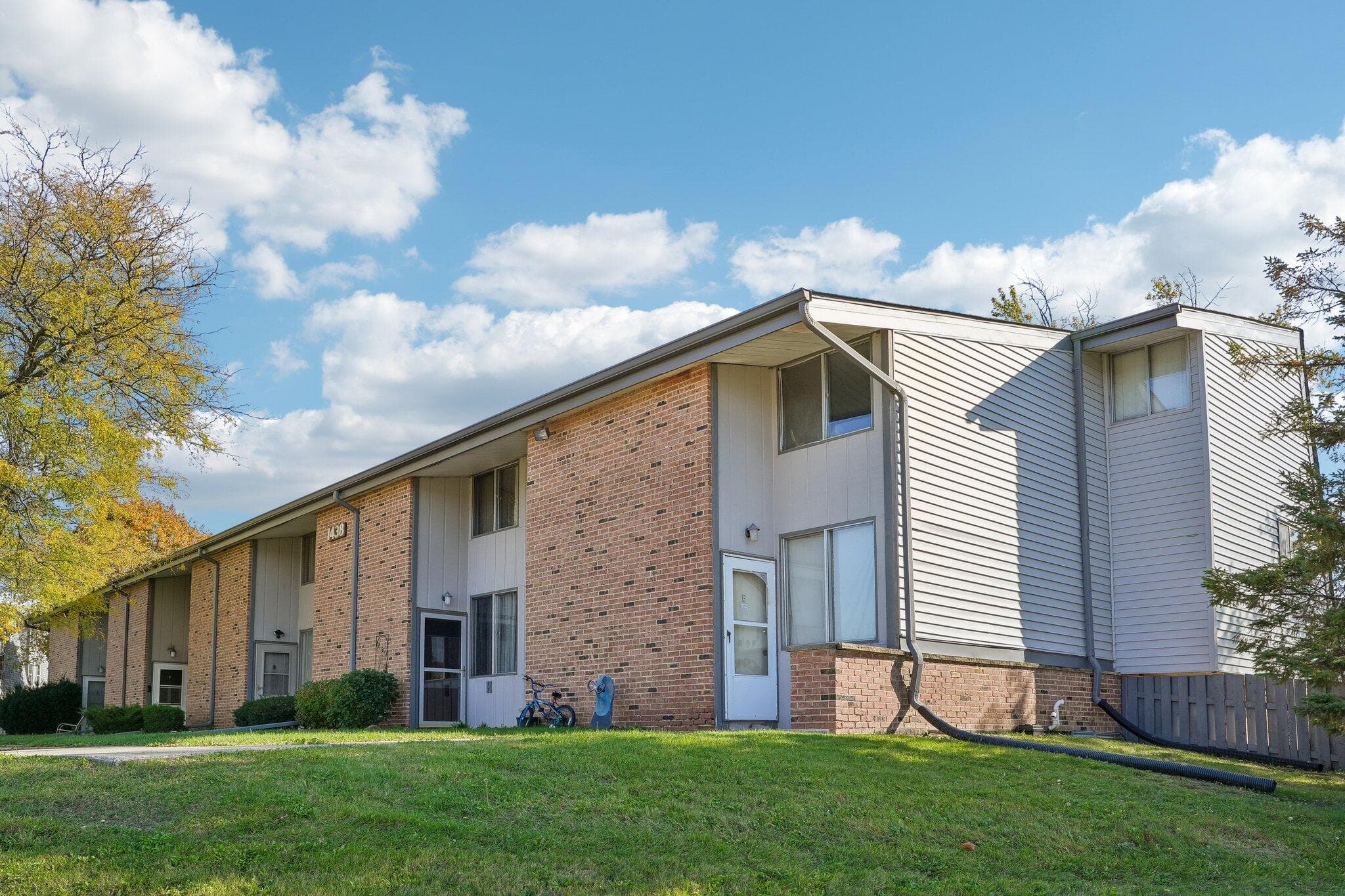 1438 Big Bend Rd, Waukesha, Wisconsin, 53189