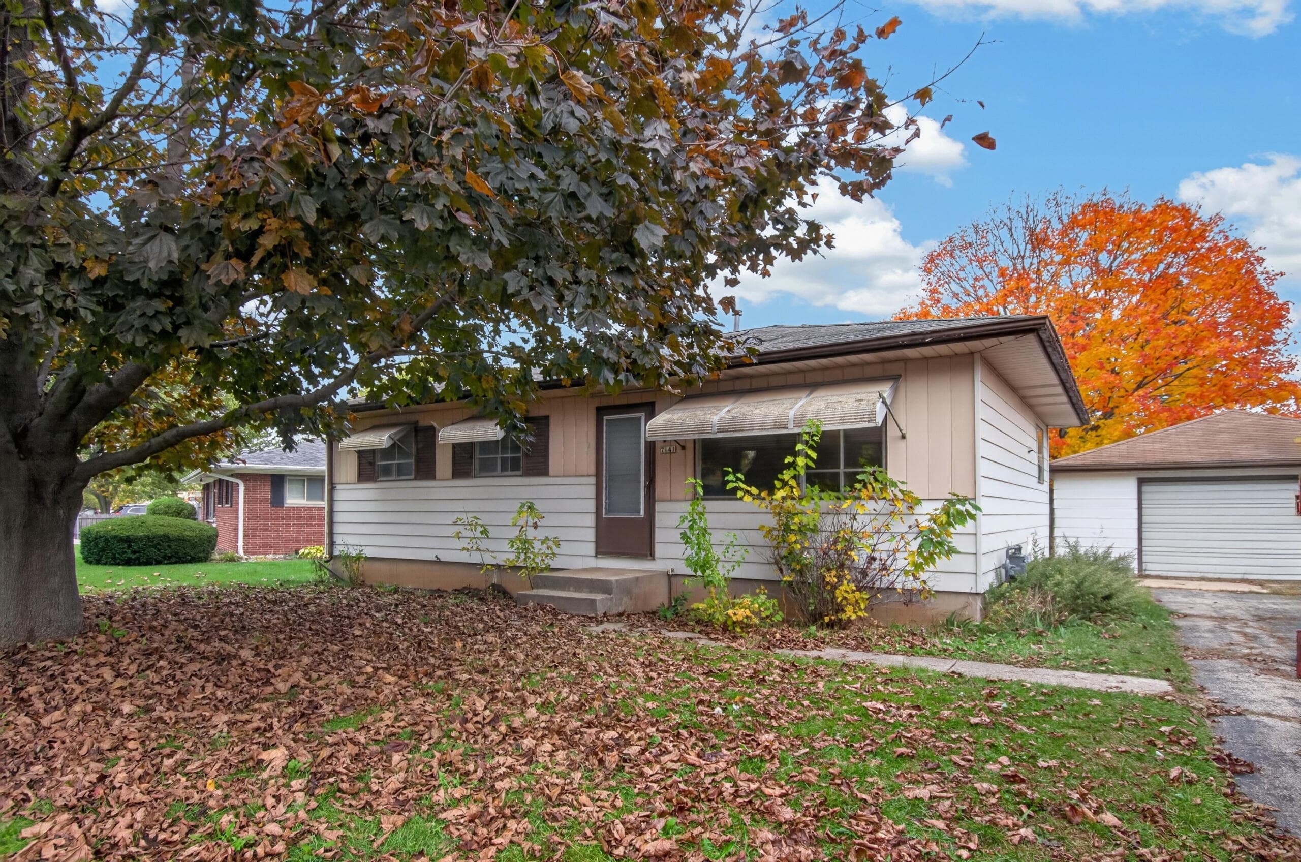 7141 Cliffside Dr, Caledonia, Wisconsin, 53402