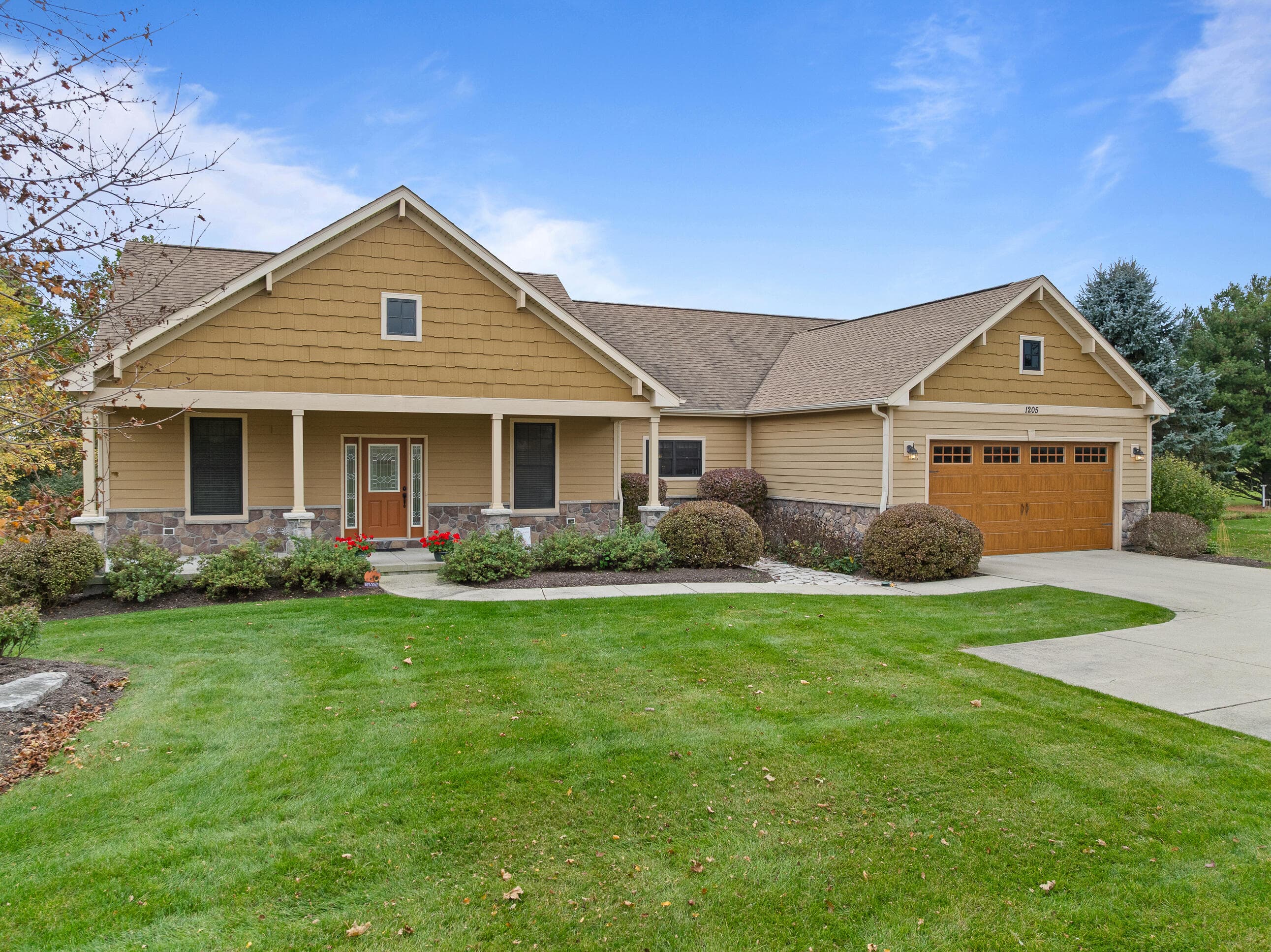 1205 Bridget Ct, Fontana, Wisconsin, 53125