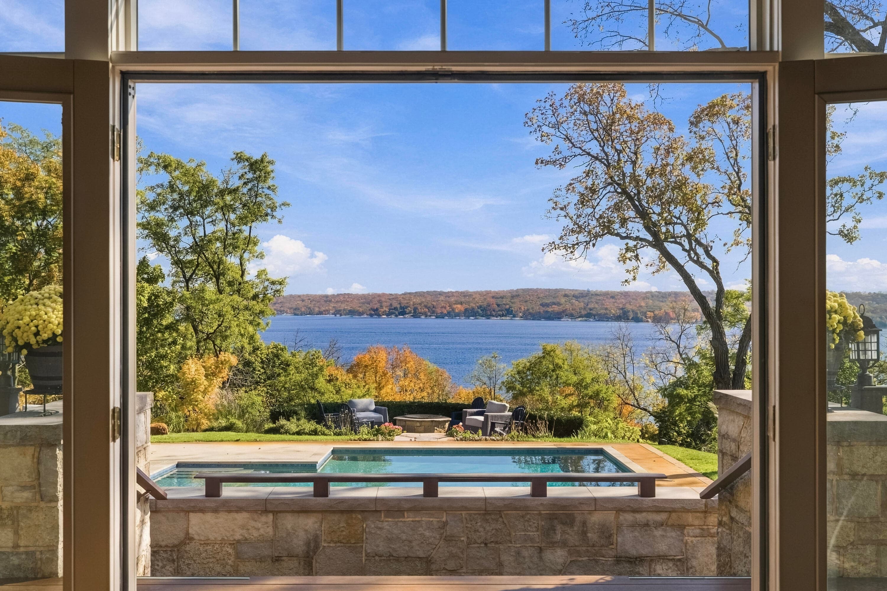 N2005 N Lake Shore Dr, Walworth, Wisconsin, 53125