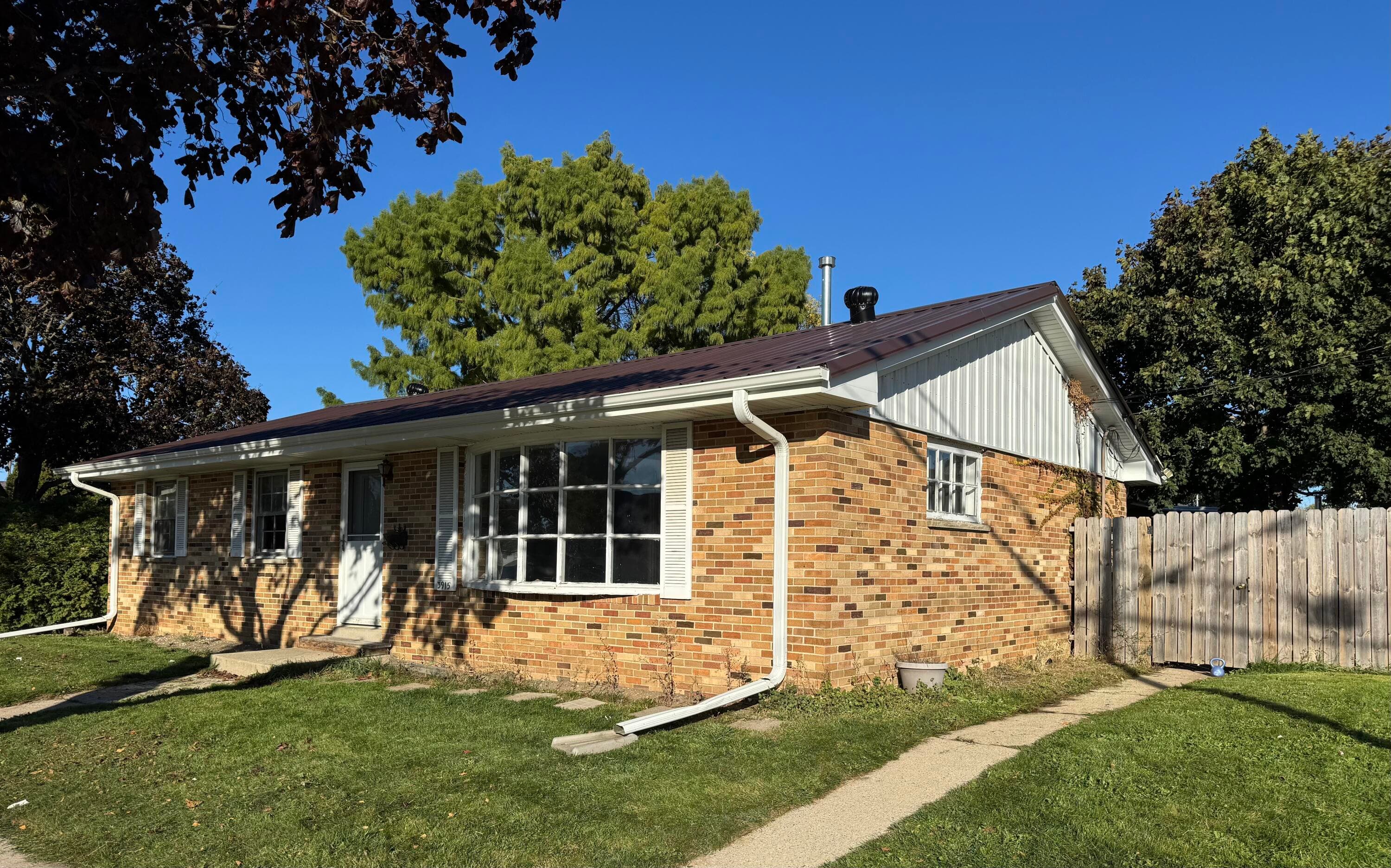 3915 Lasalle St, Racine, Wisconsin, 53402