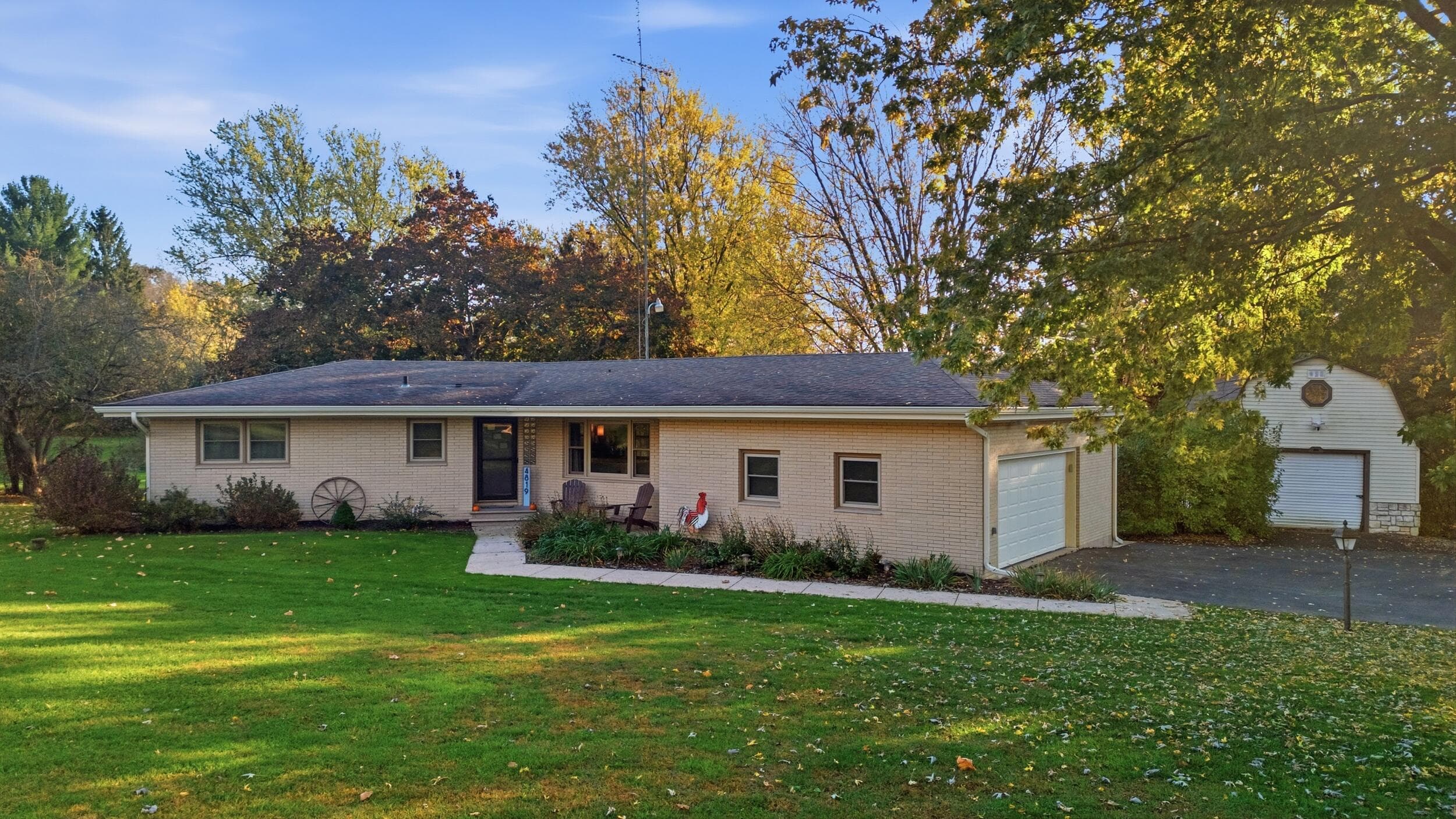 W4819 Potter Rd, Elkhorn, Wisconsin, 53121