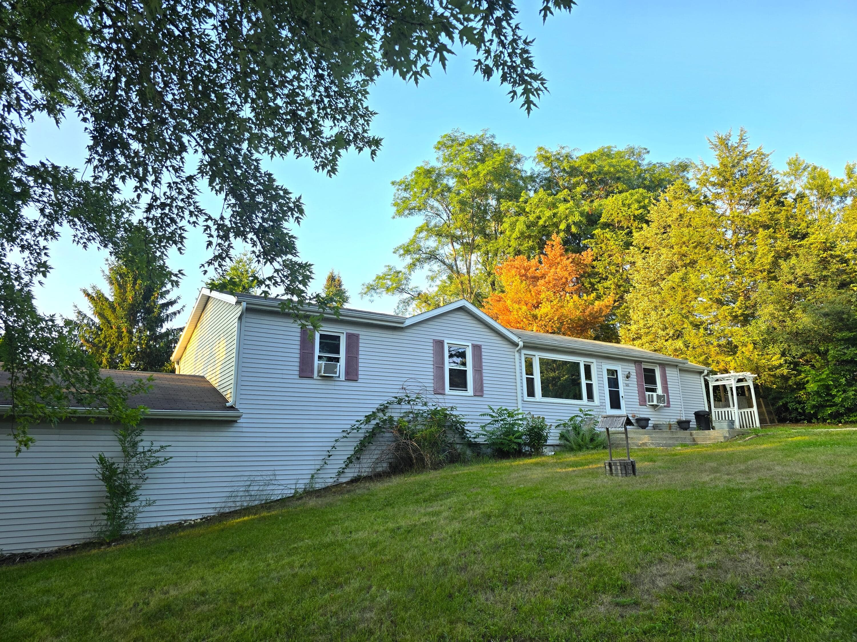 166 W School St, Twin Lakes, Wisconsin