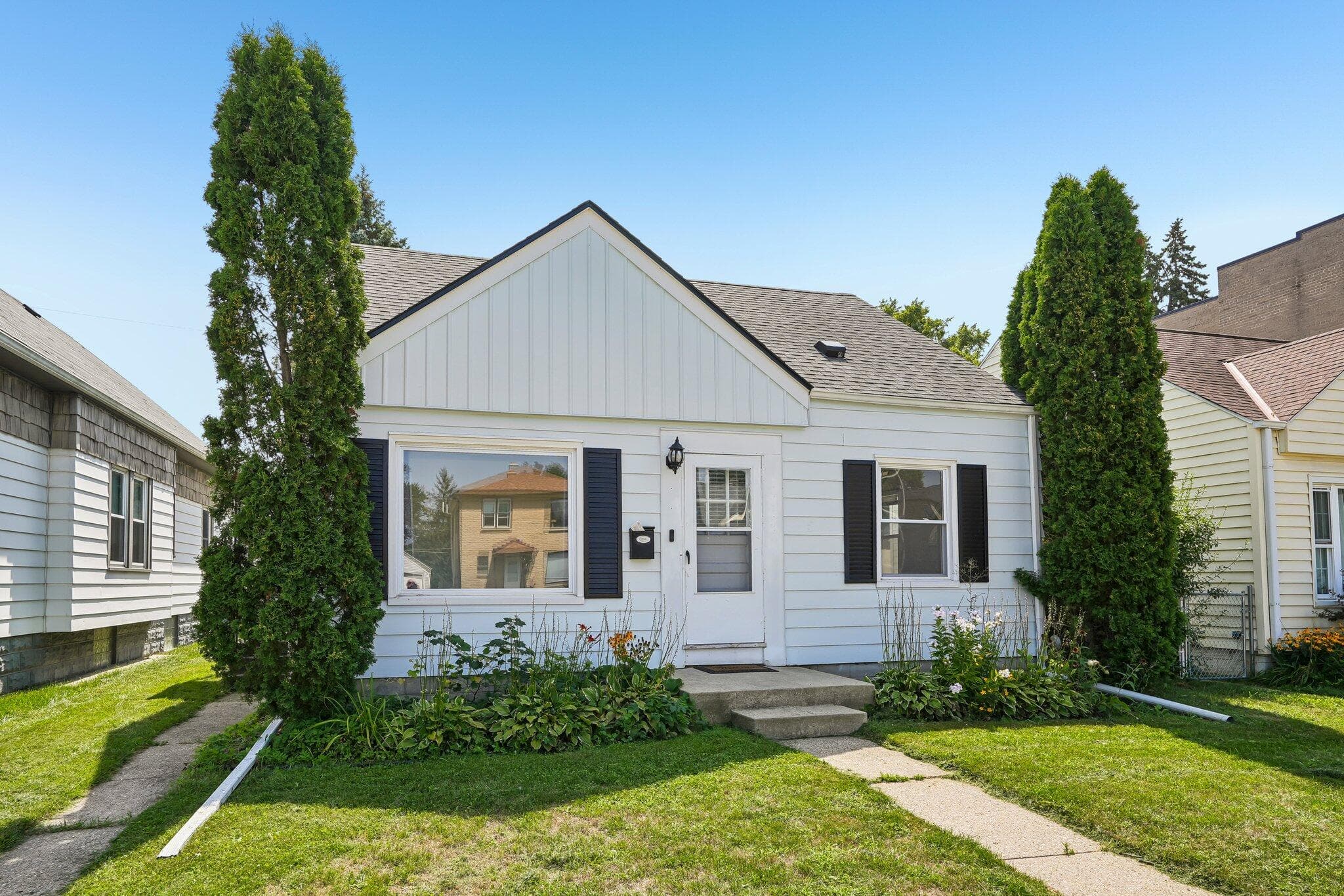 7935 W Becher St, West Allis, Wisconsin