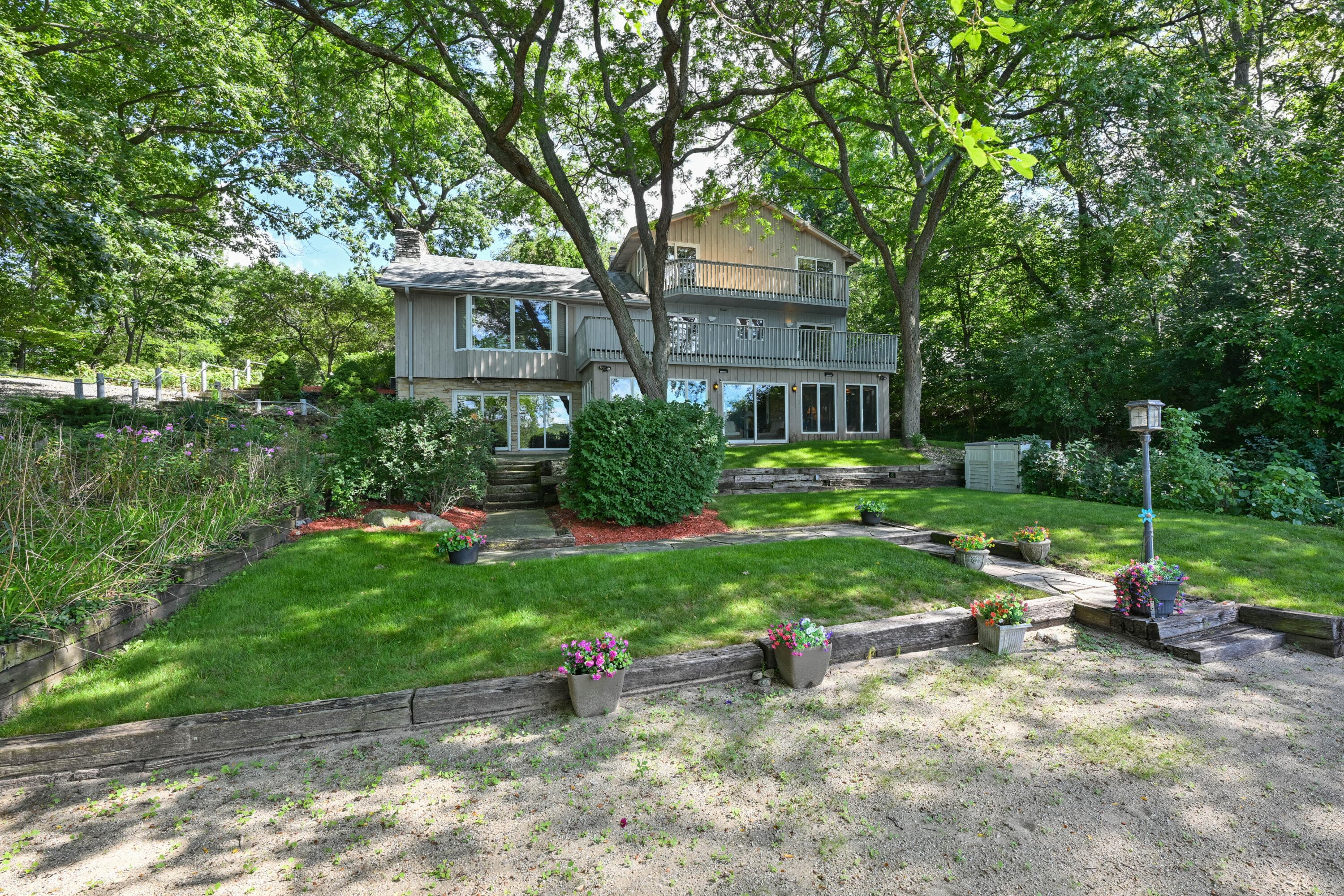 N9491 Island Dr, East Troy, Wisconsin