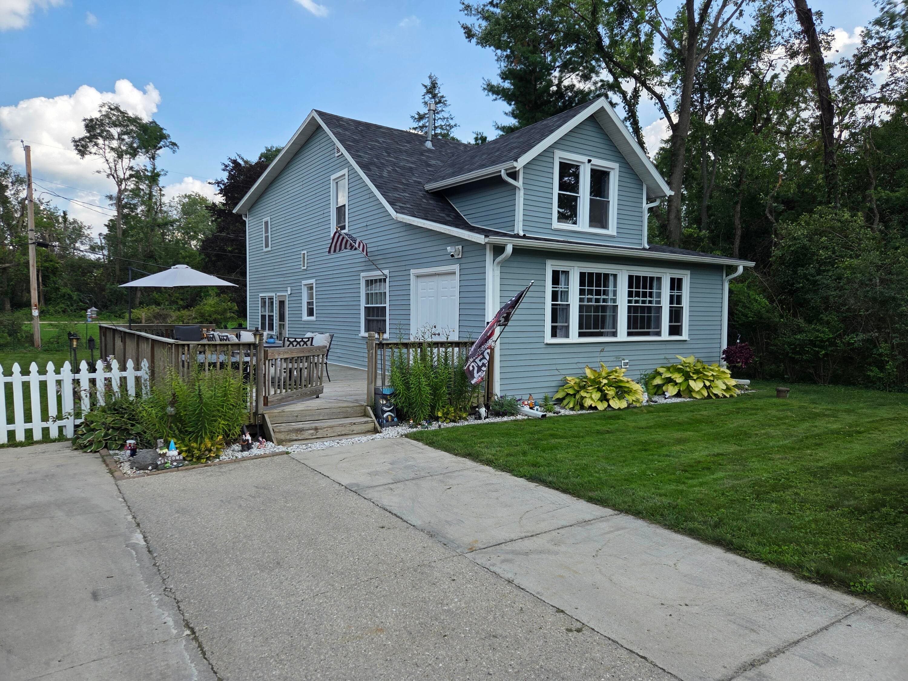 N2456 Mildred St, Walworth, Wisconsin