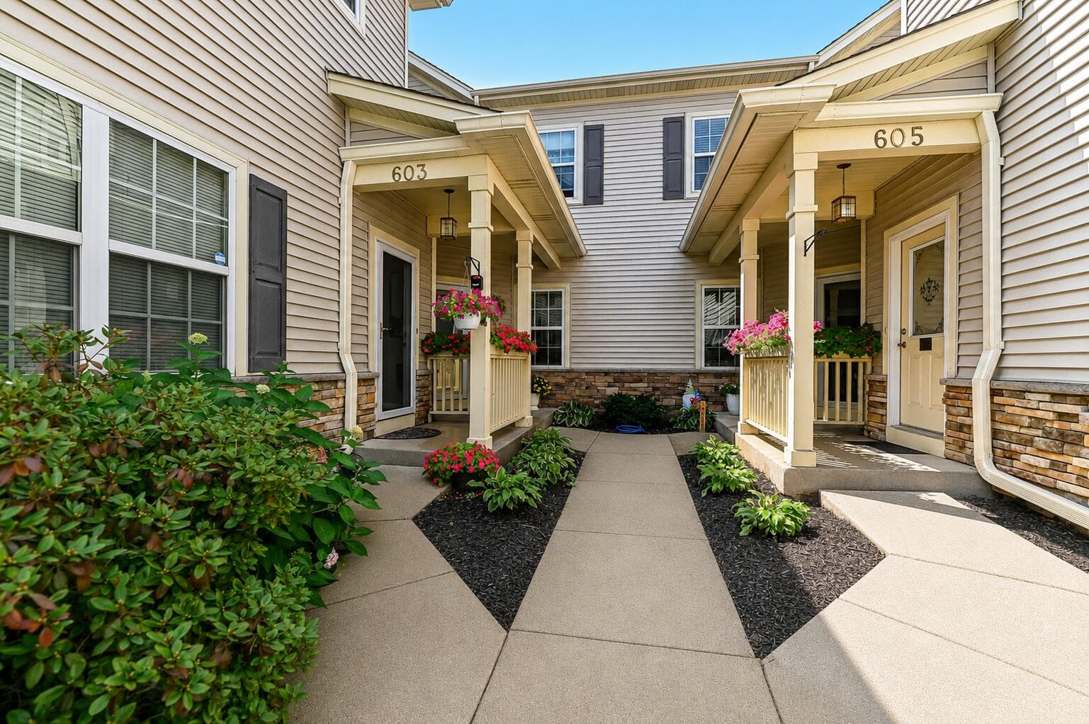 1150 Park Dr, Lake Geneva, Wisconsin