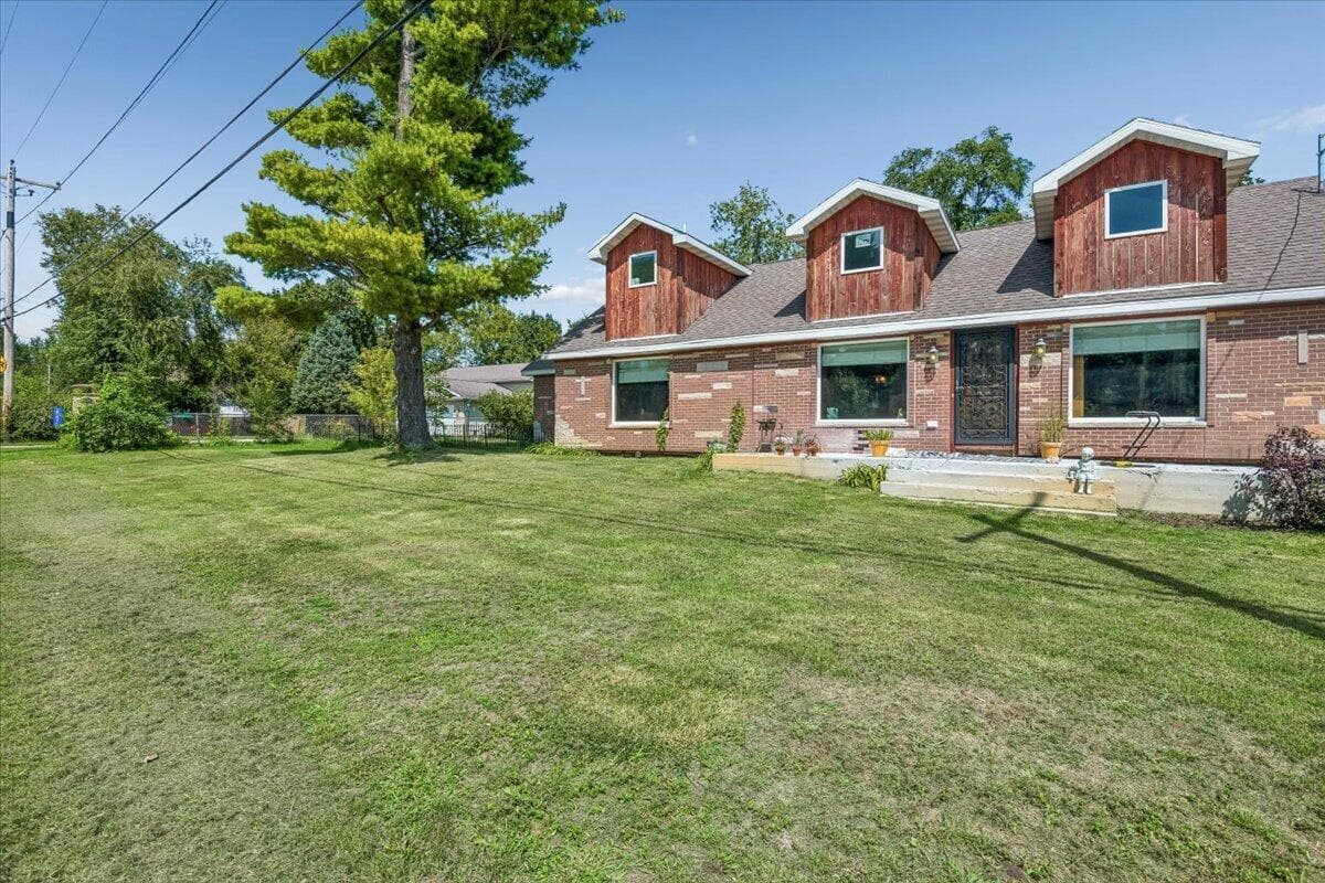 27410 Camp Lake Rd, Salem Lakes, Wisconsin