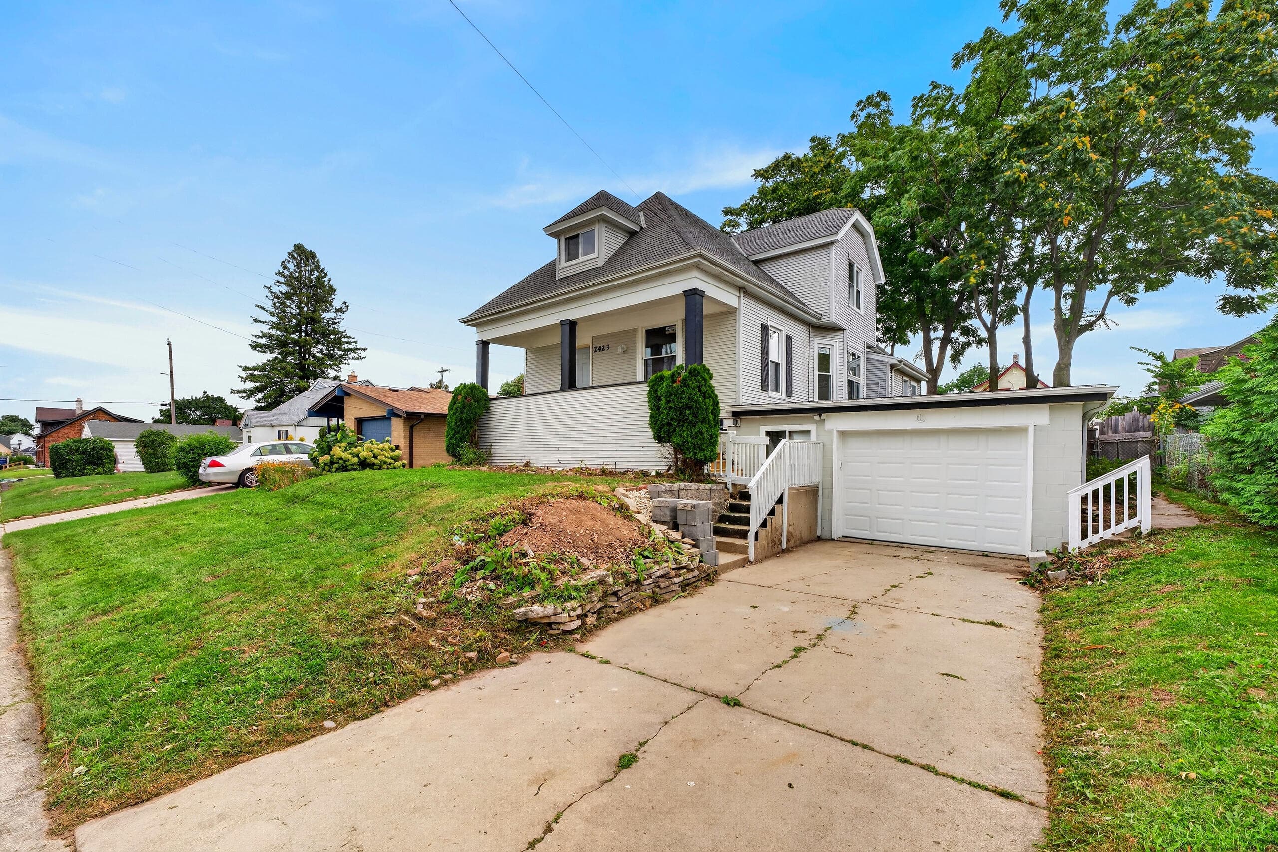 2423 Cleveland Pl, South Milwaukee, Wisconsin