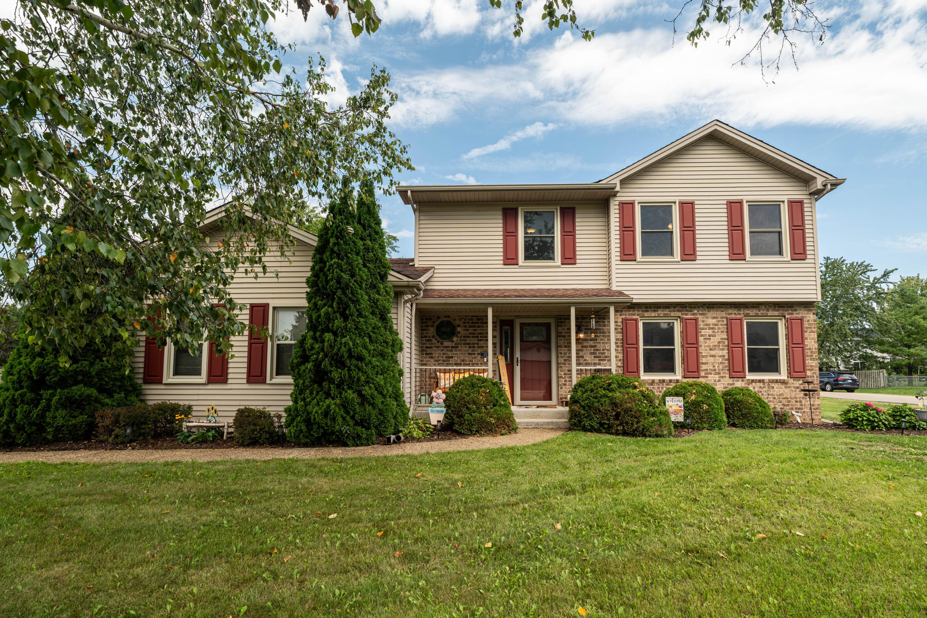 2910 Northbridge Dr, Caledonia, Wisconsin