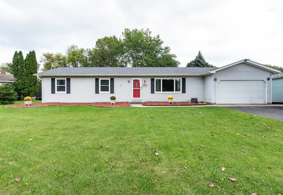 713 Eisenhower Ct, Twin Lakes, Wisconsin