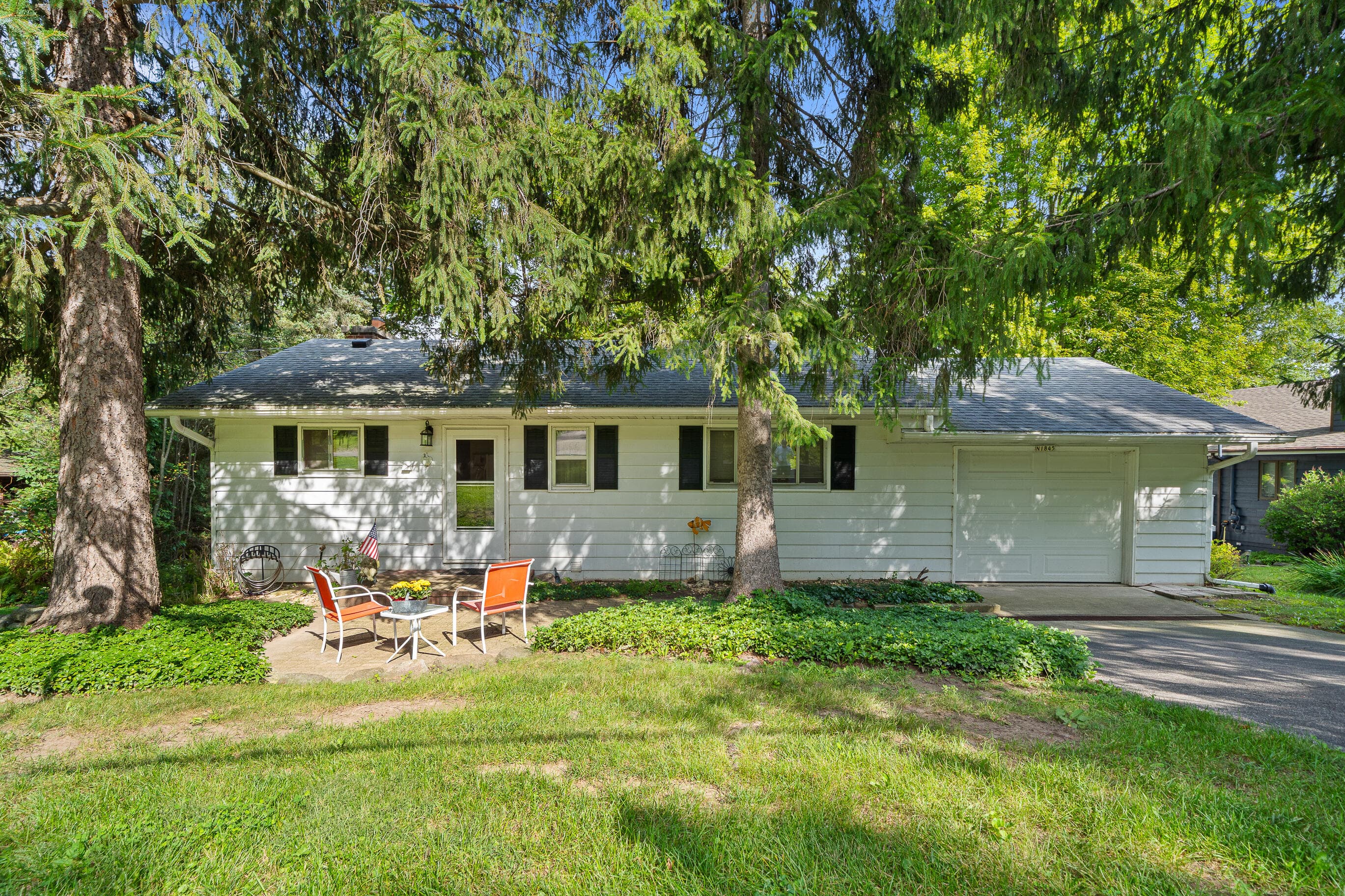 N1845 Wooddale Dr, Linn, Wisconsin, 53147