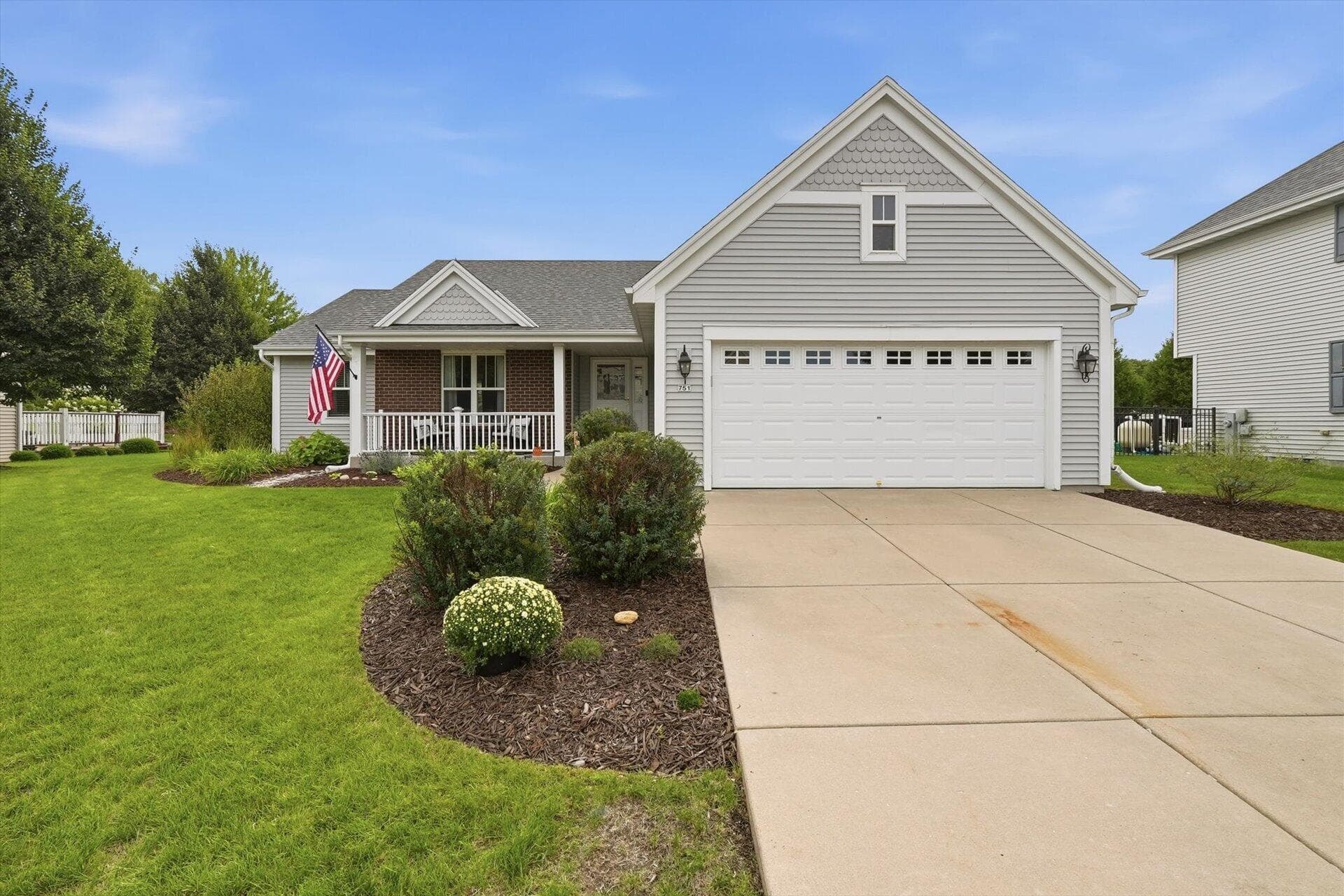 751 N Sandy Ln, Elkhorn, Wisconsin, 53121