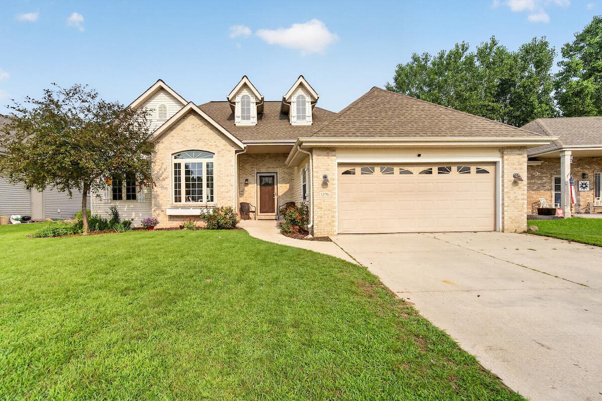 1296 Carla Ln, West Bend, Wisconsin, 53095