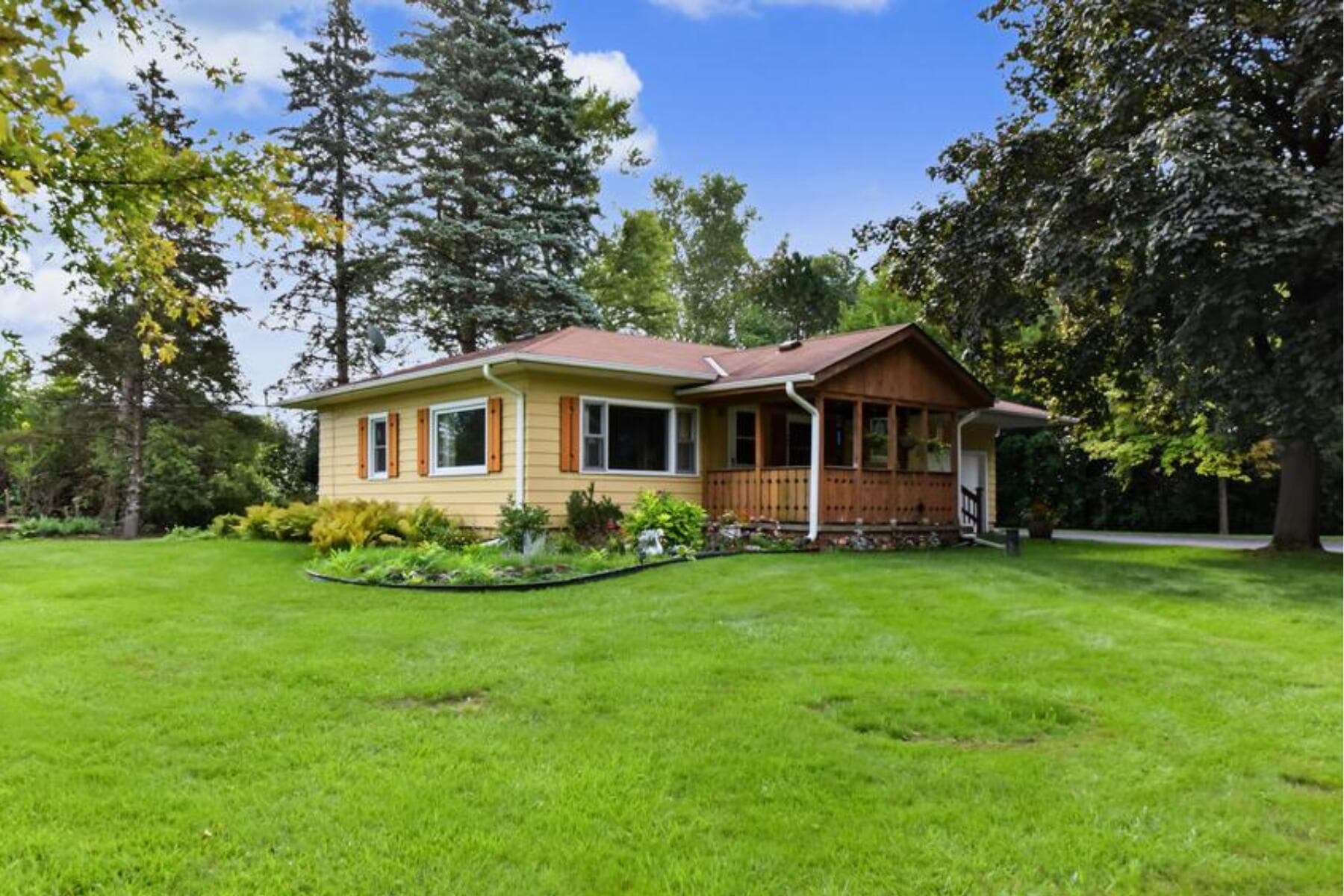 W188N9690 Orchard Dr, Germantown, Wisconsin, 53022
