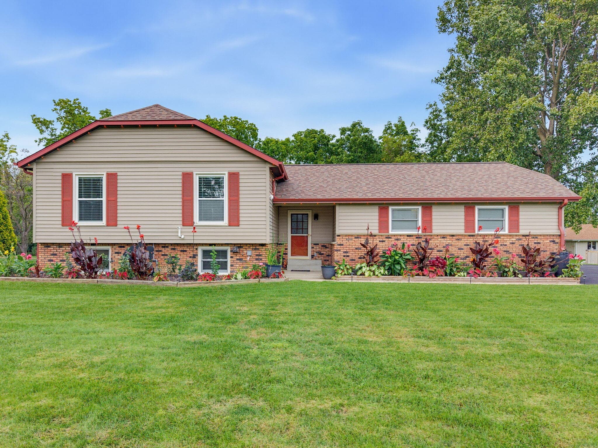 5538 Sandy Ln, Mount Pleasant, Wisconsin, 53406