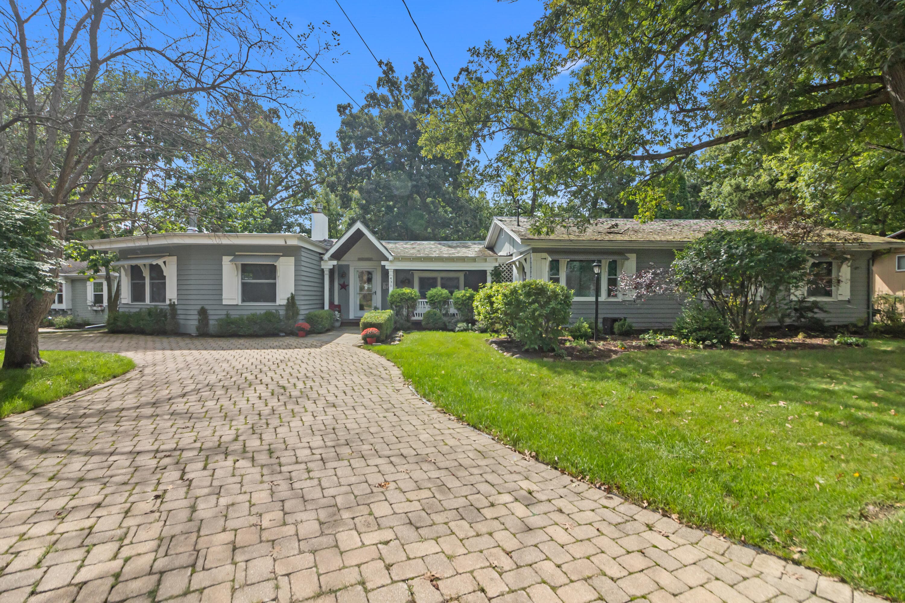 435 Forest Dr, Fontana, Wisconsin, 53125