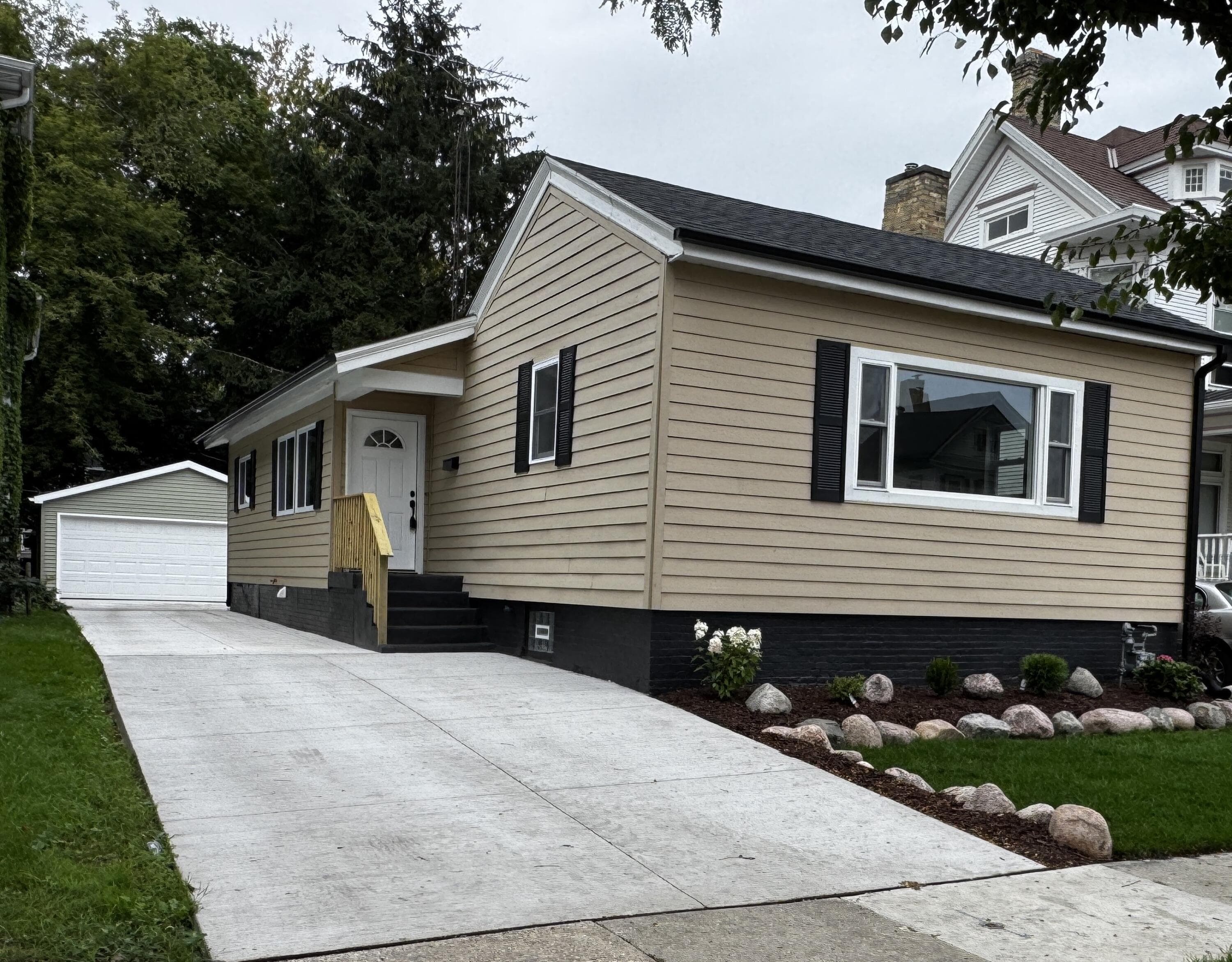 924 Wisconsin Ave, Racine, Wisconsin, 53403