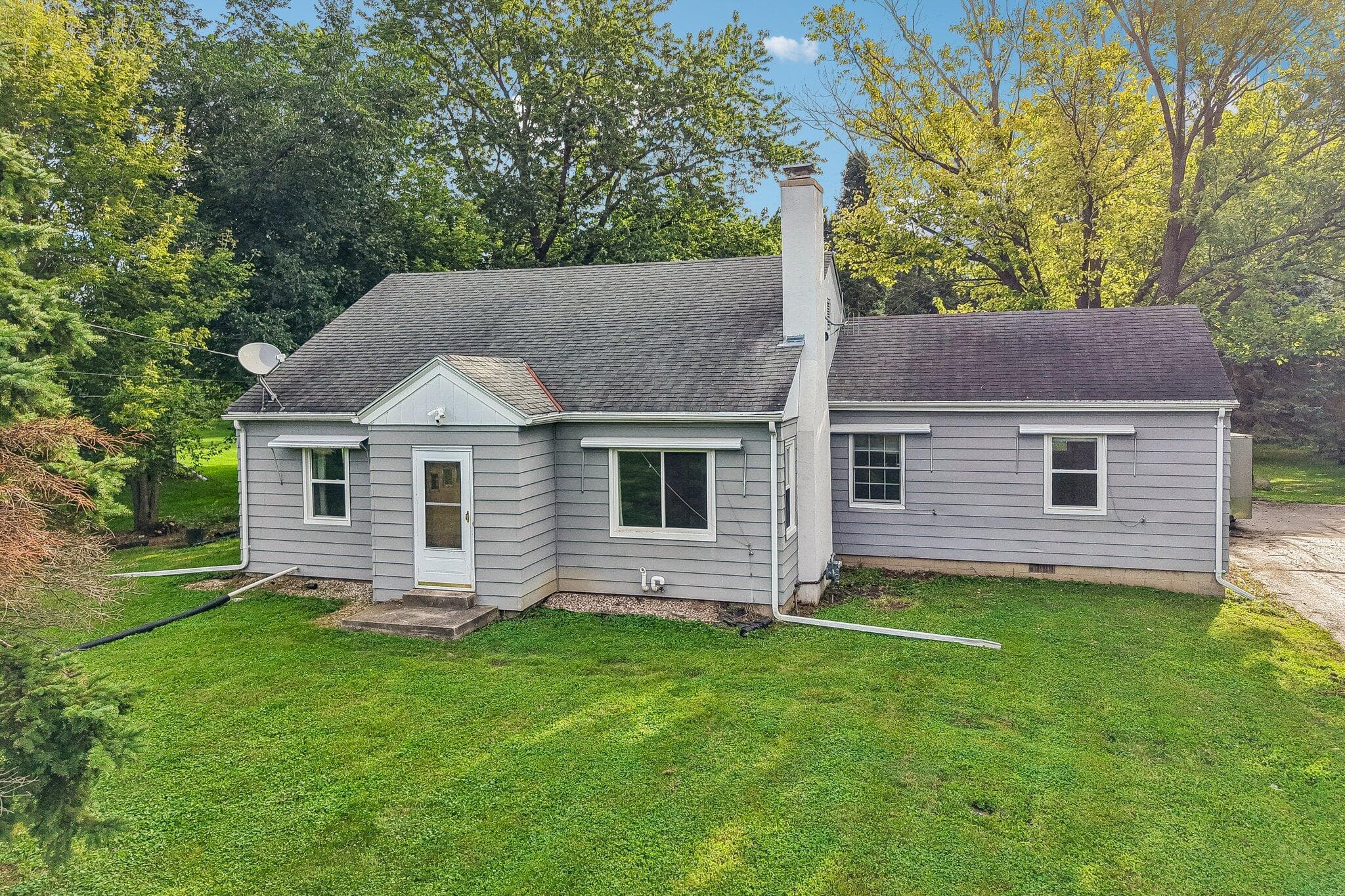 W279N1666 Prospect Ave, Pewaukee, Wisconsin, 53072