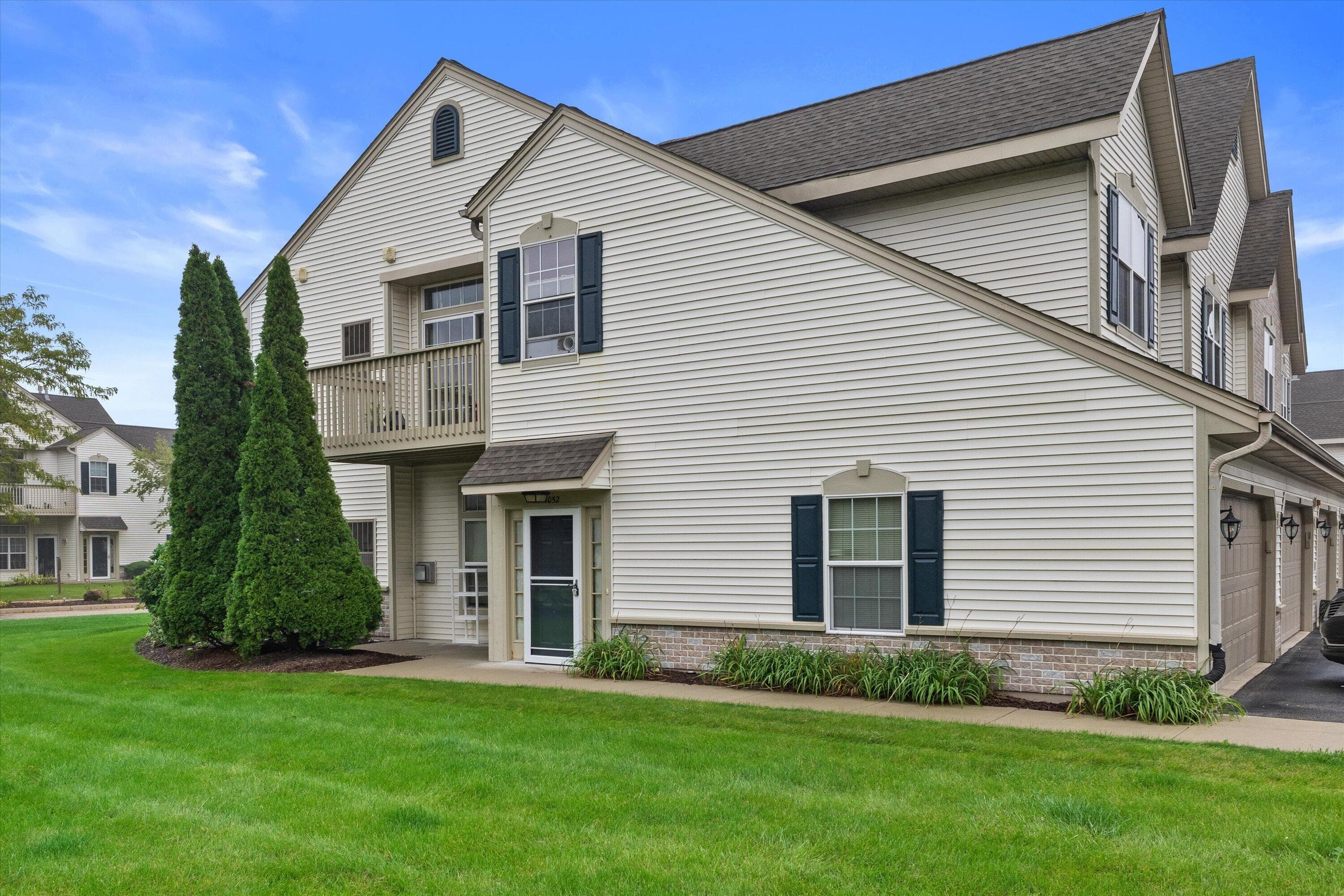 1052 Bedford Ct, Mount Pleasant, Wisconsin, 53406