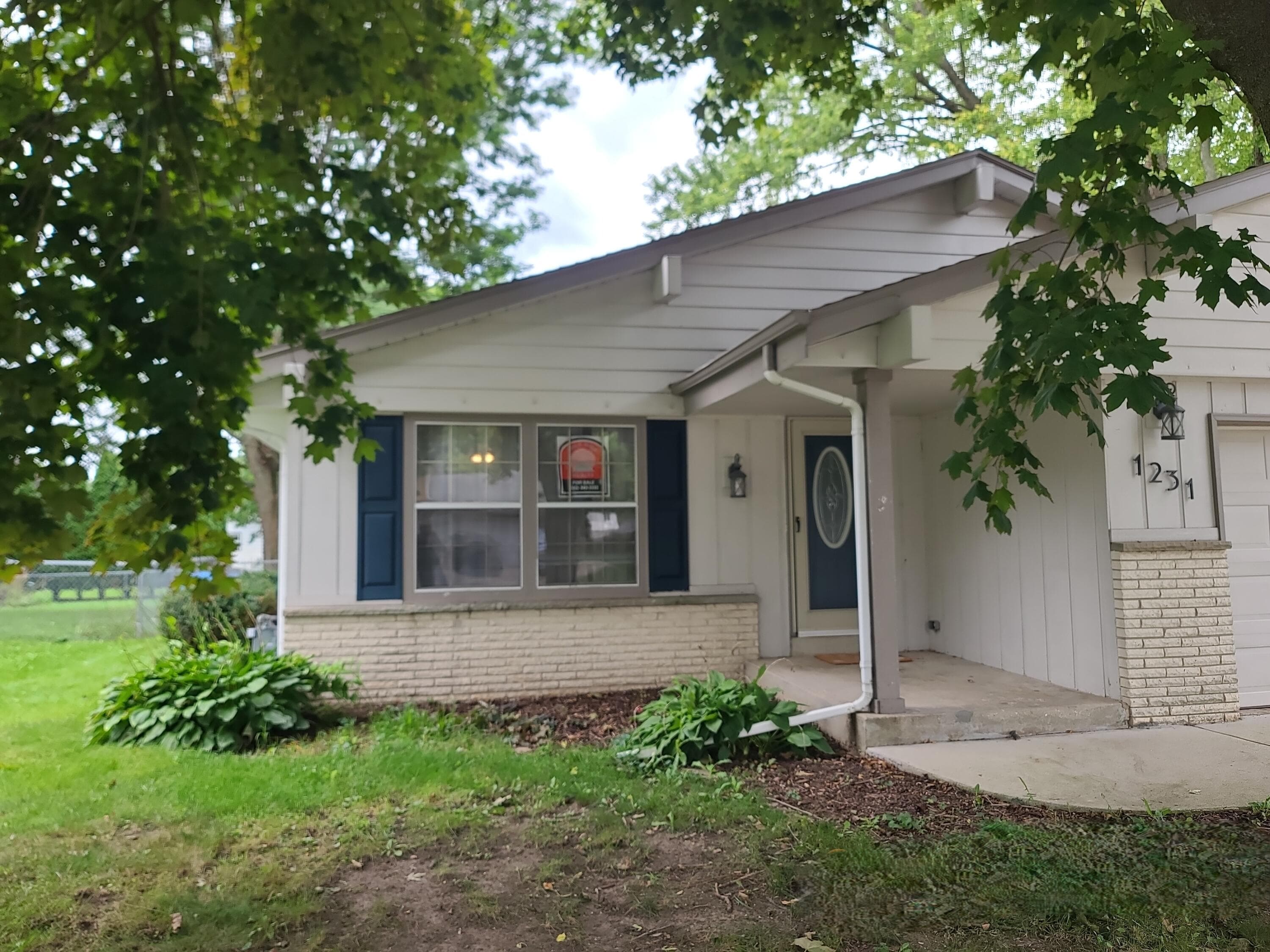 1231 School Dr, Waukesha, Wisconsin, 53189