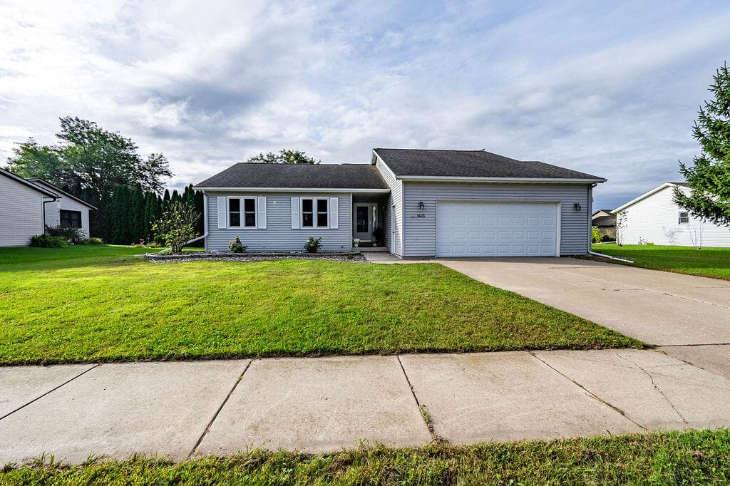 1435 Waterloo Ave, West Salem, Wisconsin, 54669