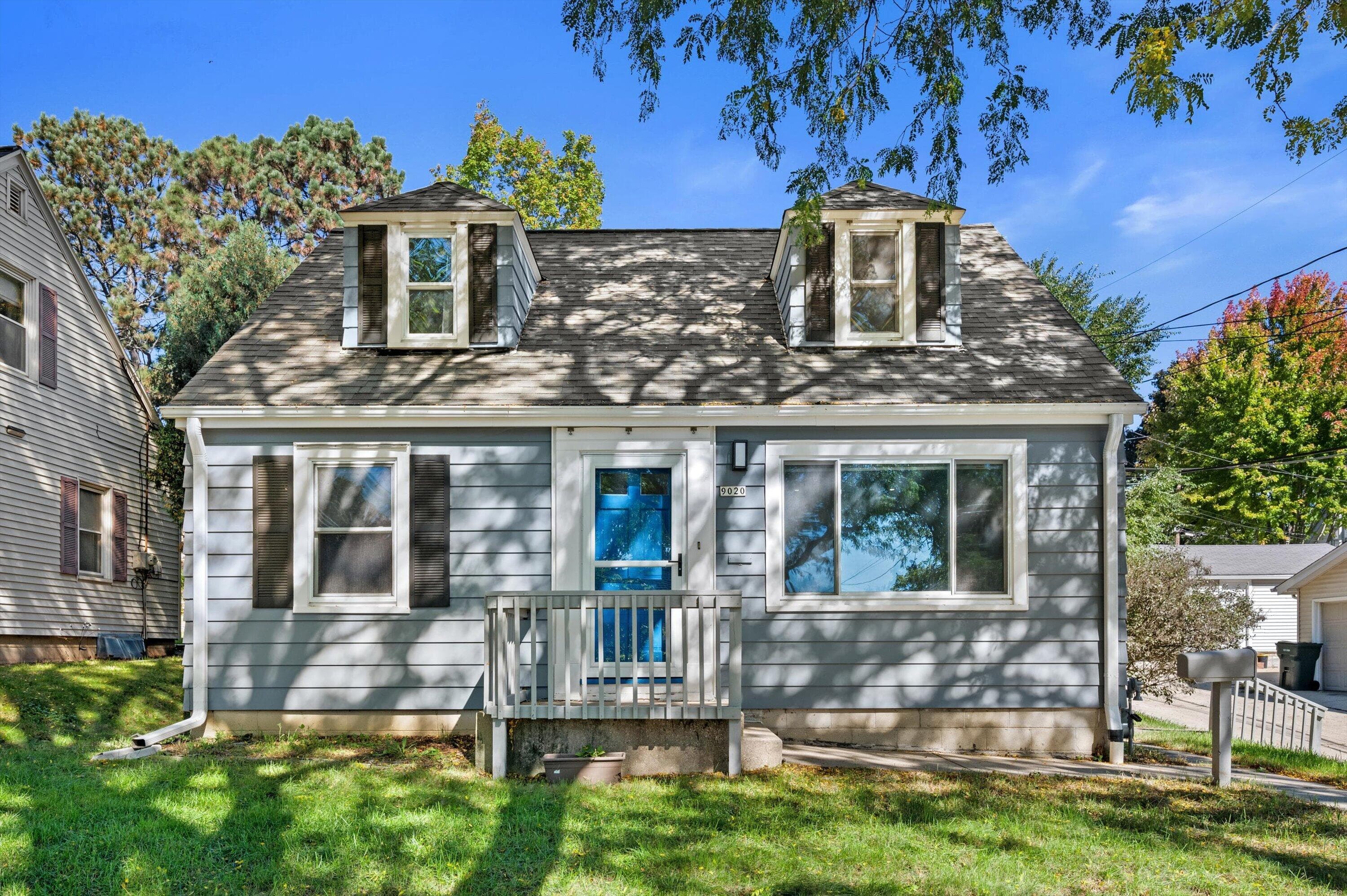9020 W Vincent Pl, West Allis, Wisconsin, 53214