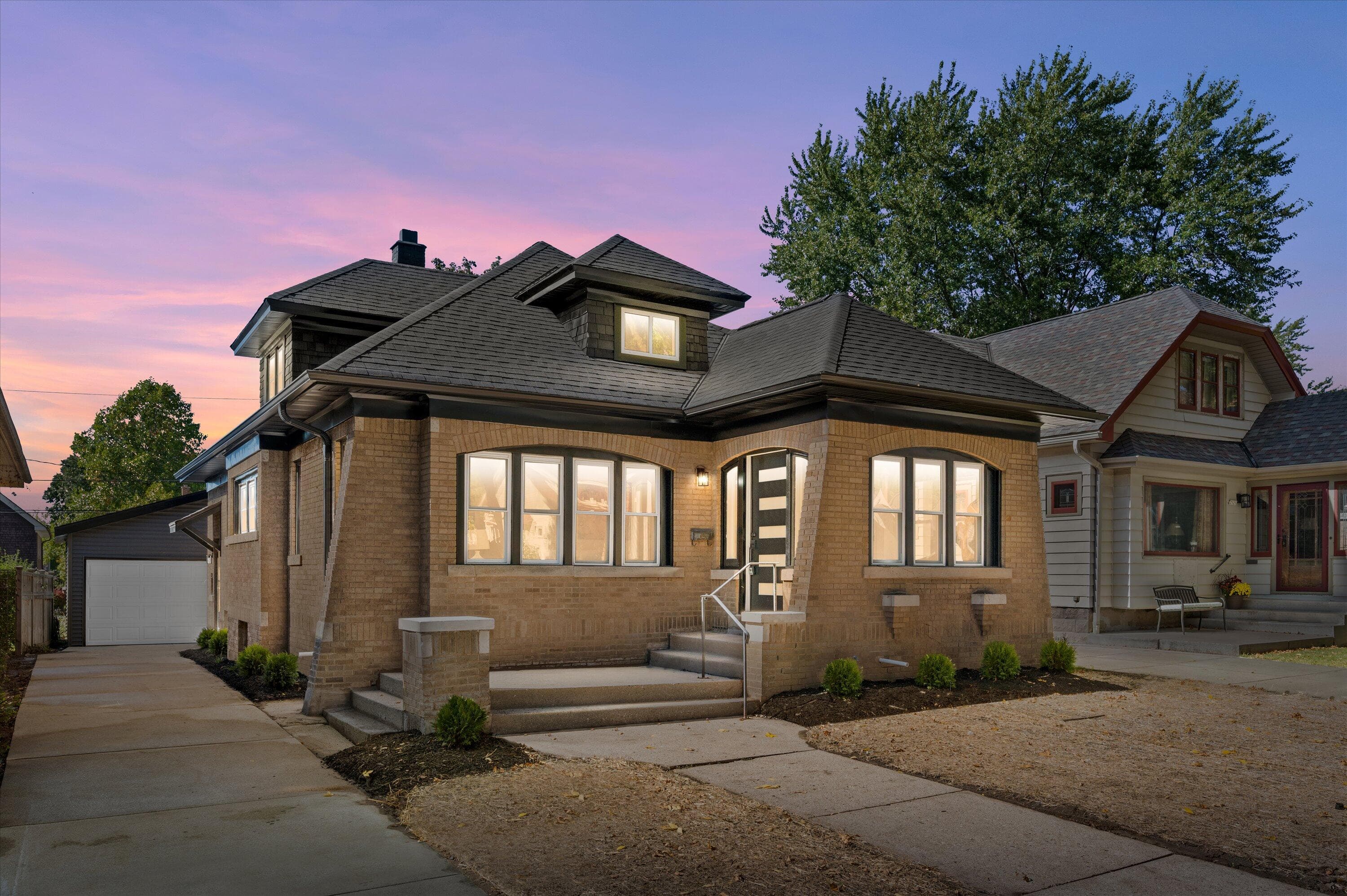 2519 N 66th St, Wauwatosa, Wisconsin, 53213