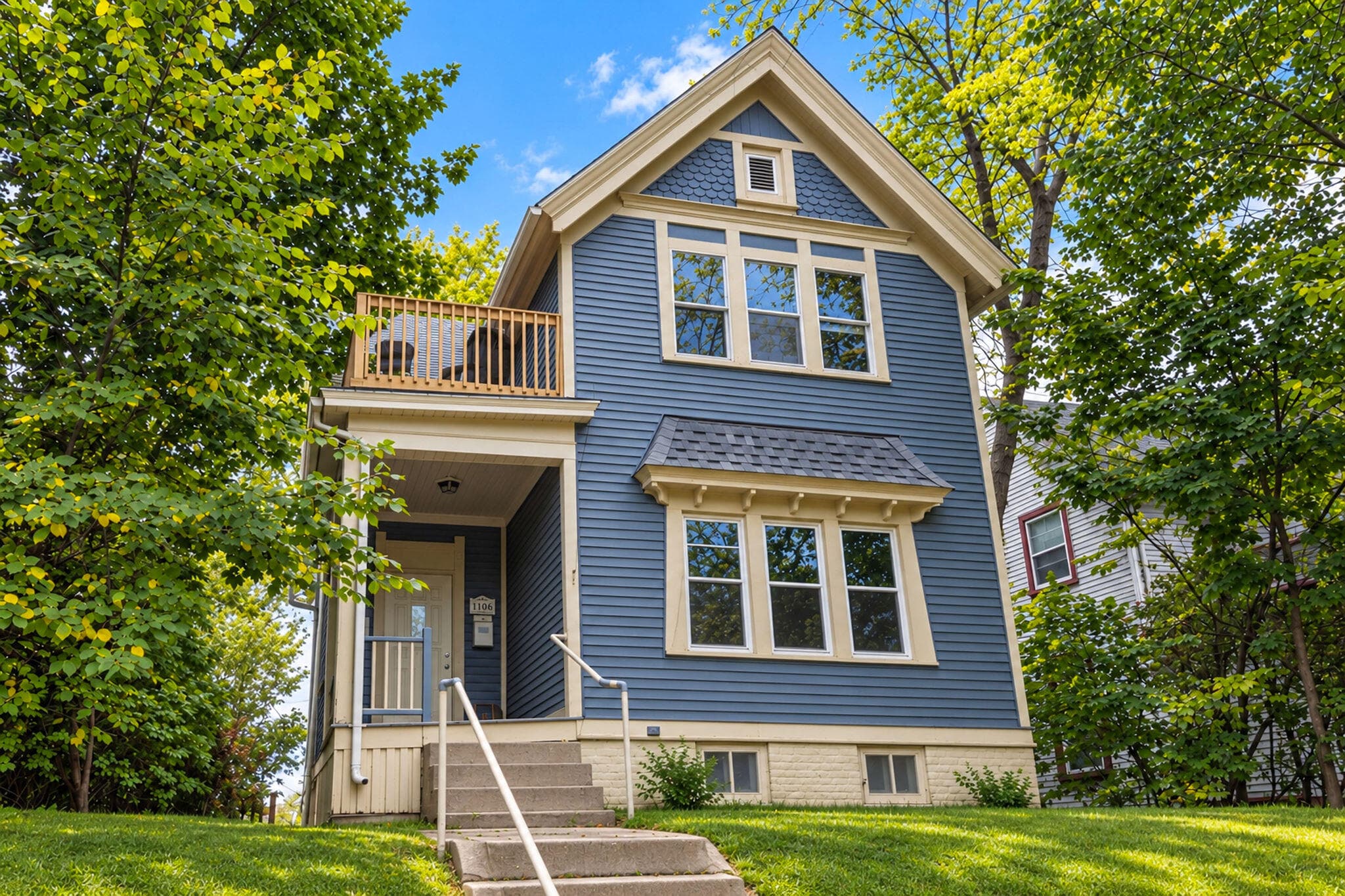 1106 E Pryor Ave, Milwaukee, Wisconsin, 53207