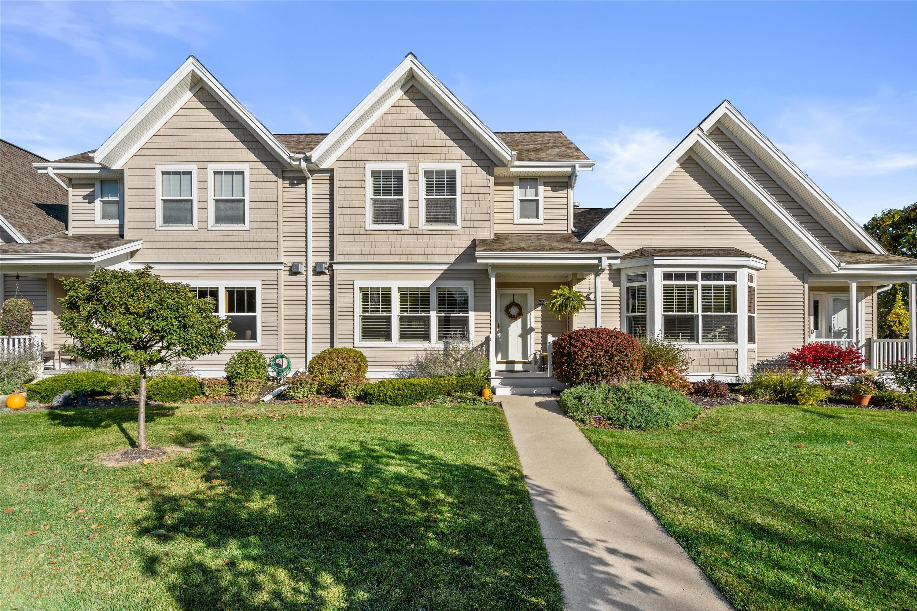 N28W6592 Alyce St, Cedarburg, Wisconsin, 53012