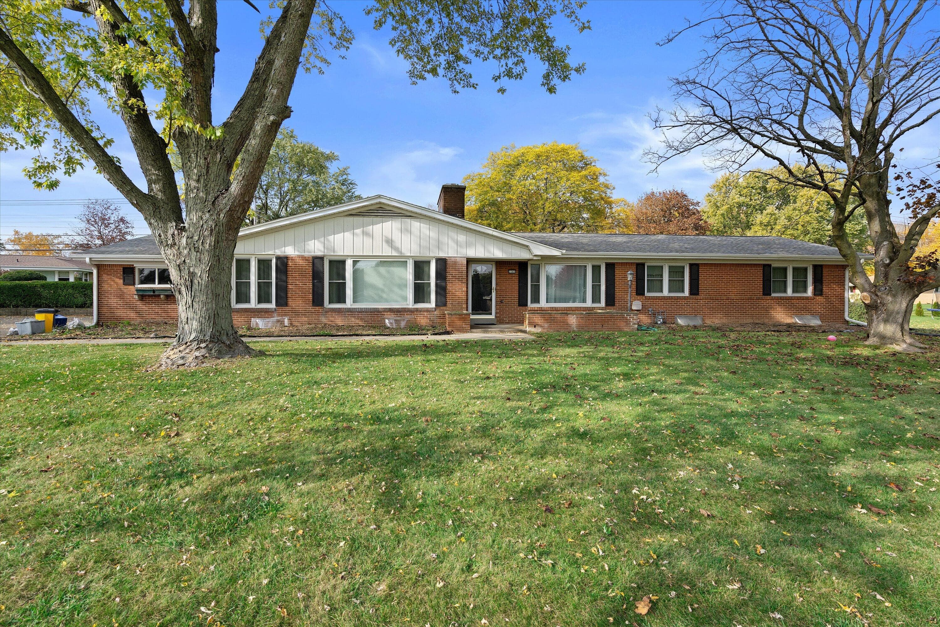 2545 N 128th St, Brookfield, Wisconsin, 53005
