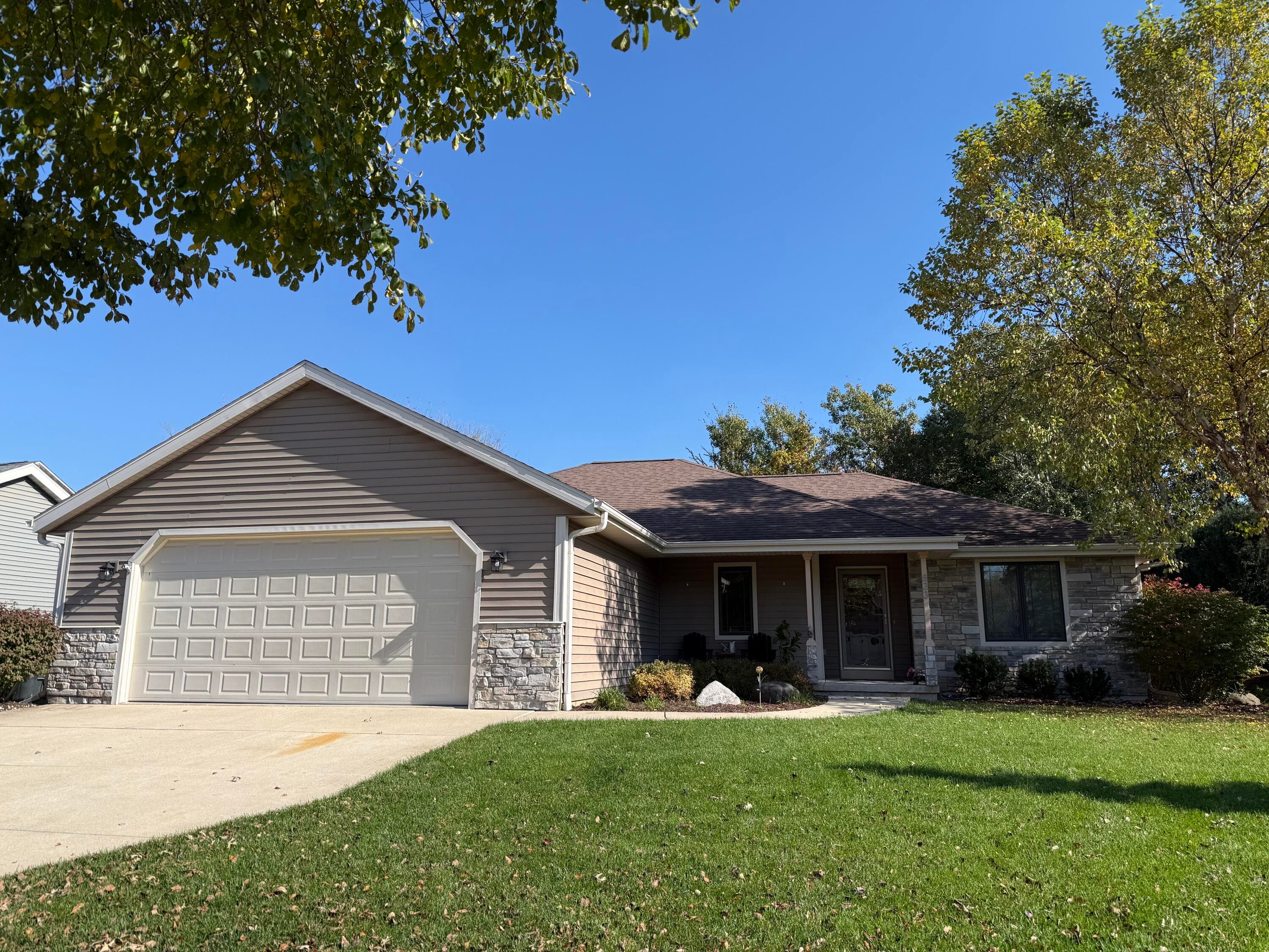 833 Hudson Trl, Lake Geneva, Wisconsin, 53147