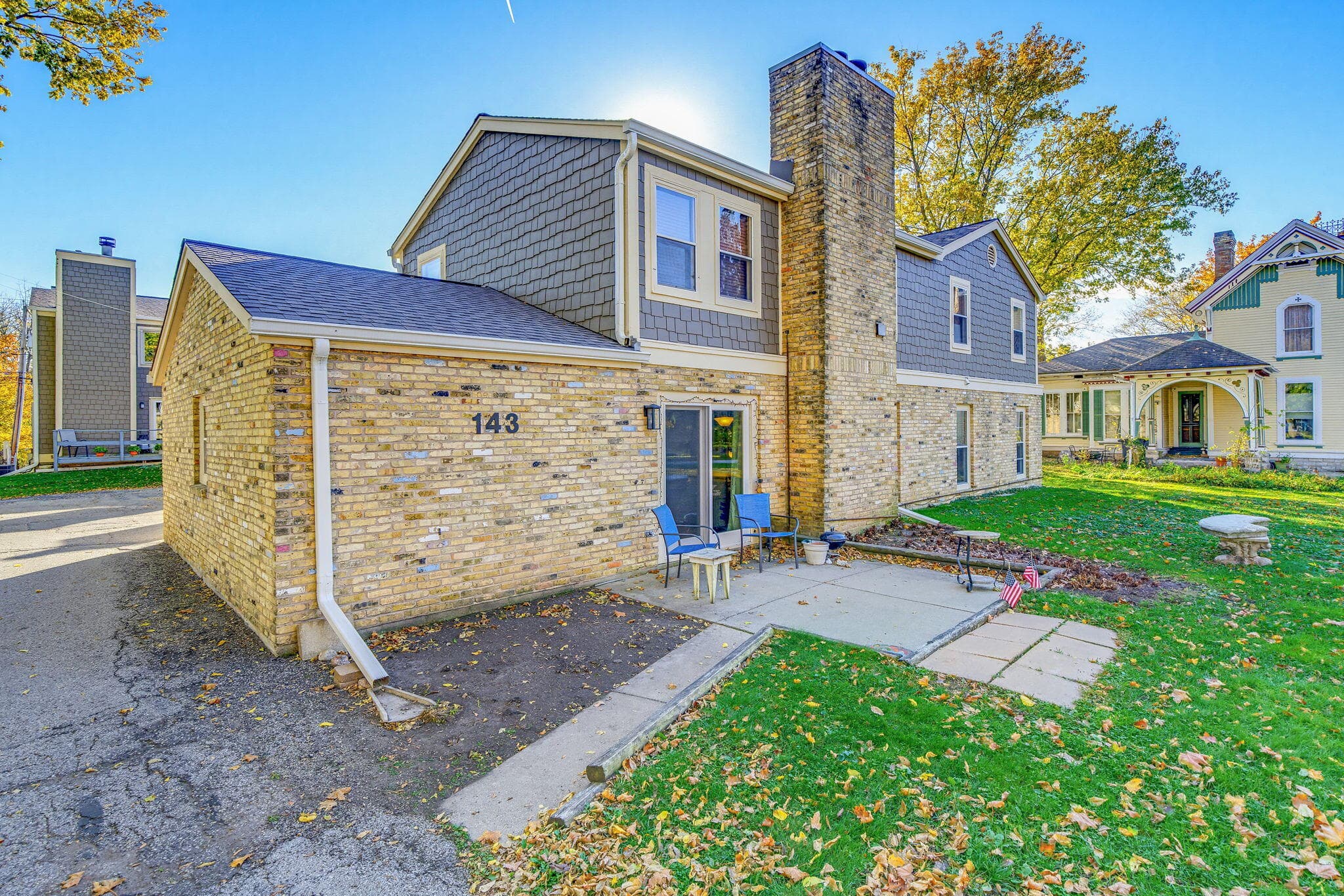 143 W College Ave Ave, Waukesha, Wisconsin, 53186