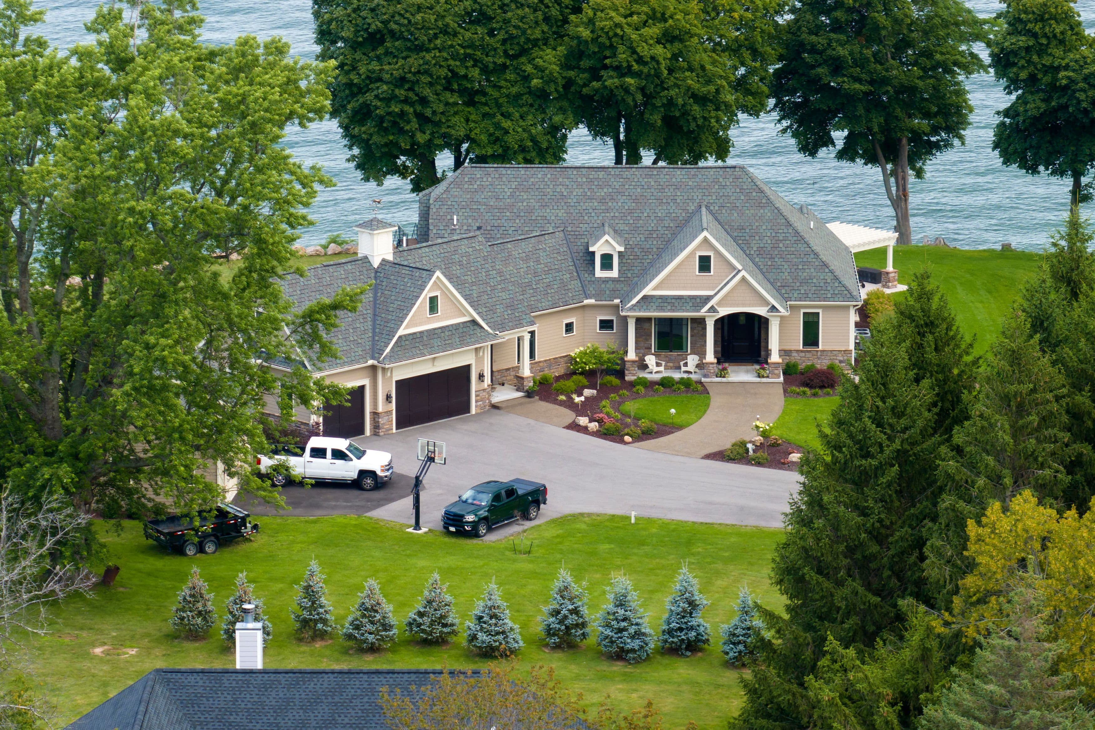 Who is Buying Houses on Whitewater Lake, WI? | Real Estate Guide