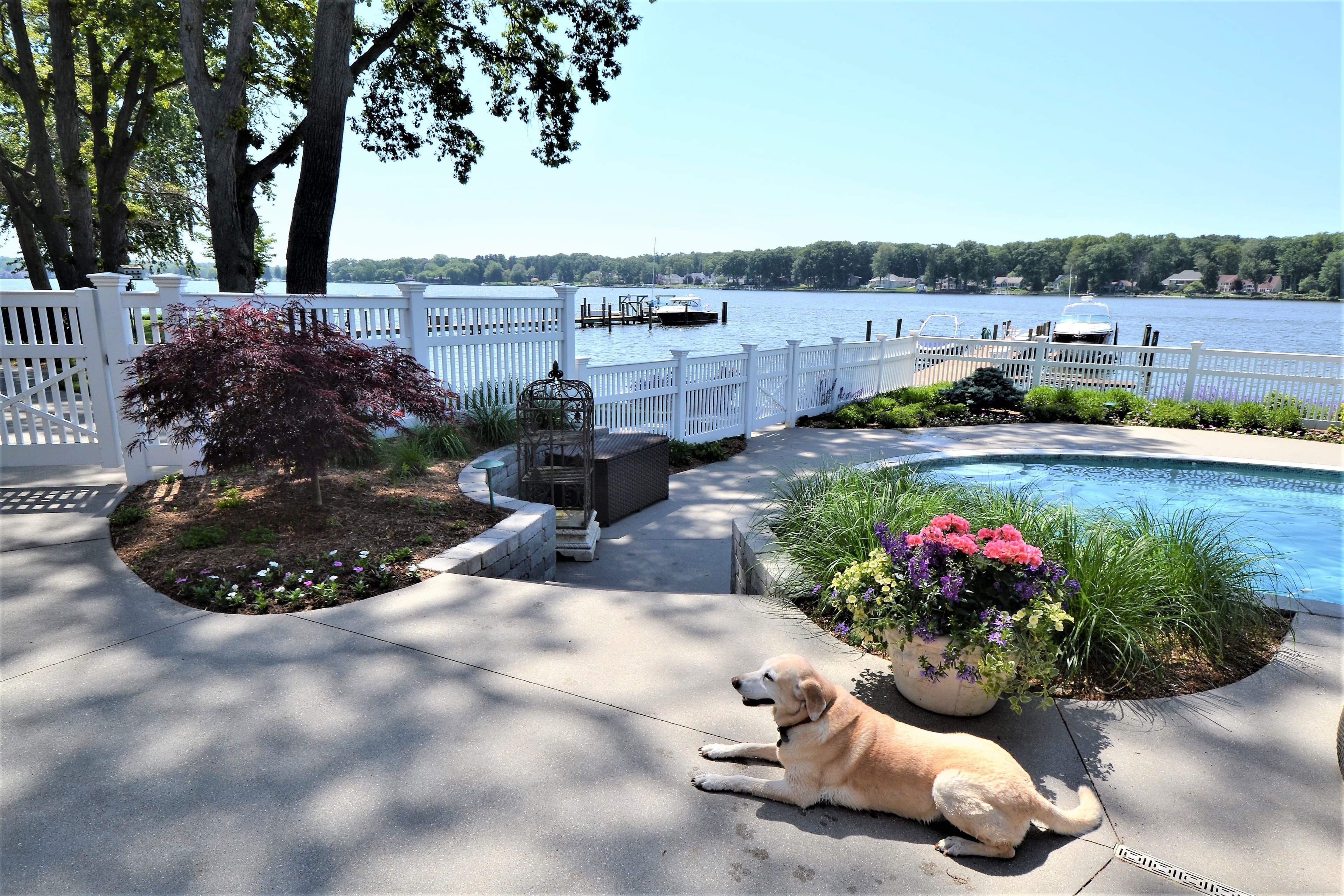 Best Places to Live in Lake Geneva WI for Waterfront Luxury