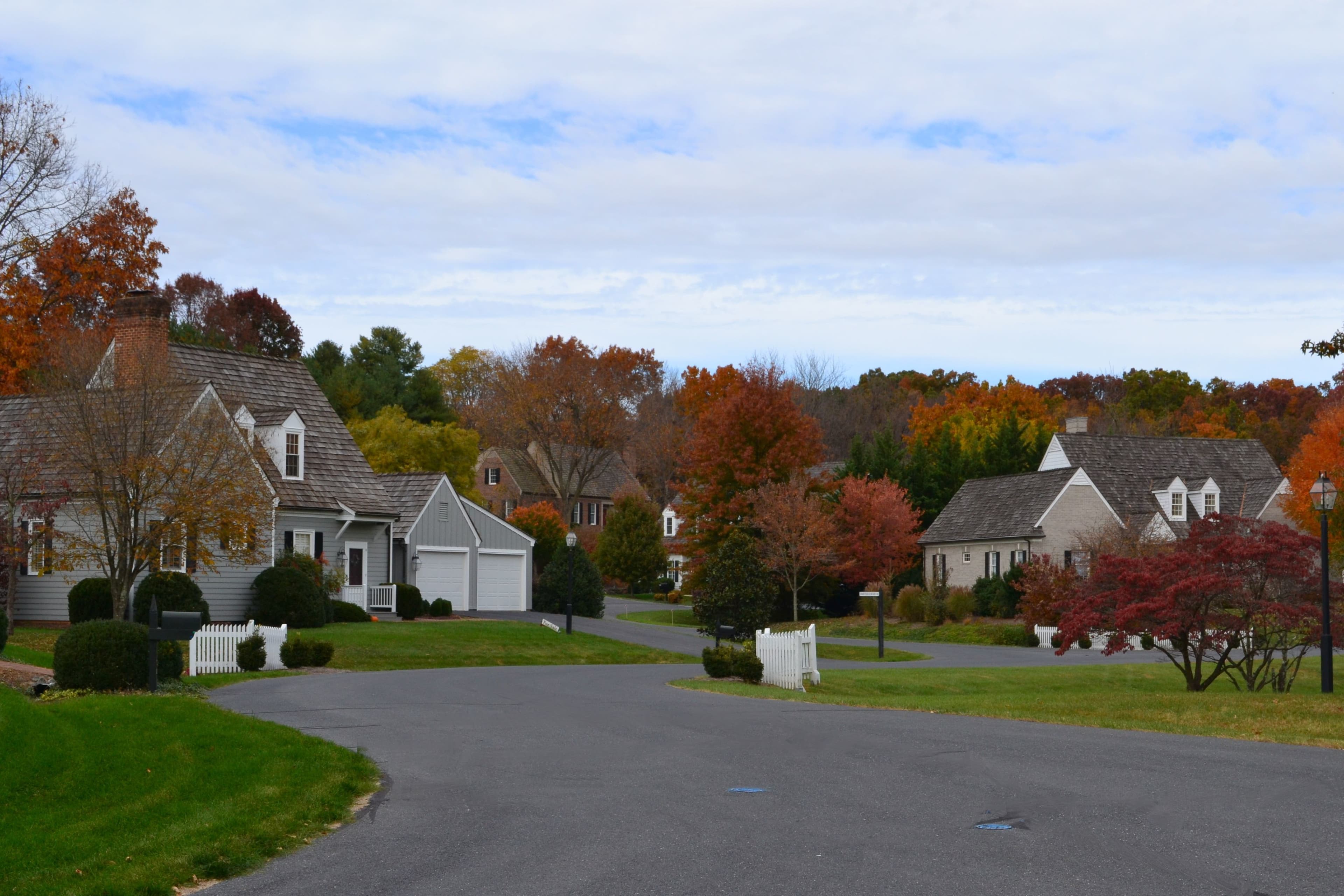 Lake Geneva Homes Under $500K: 2026 Buyer Guide